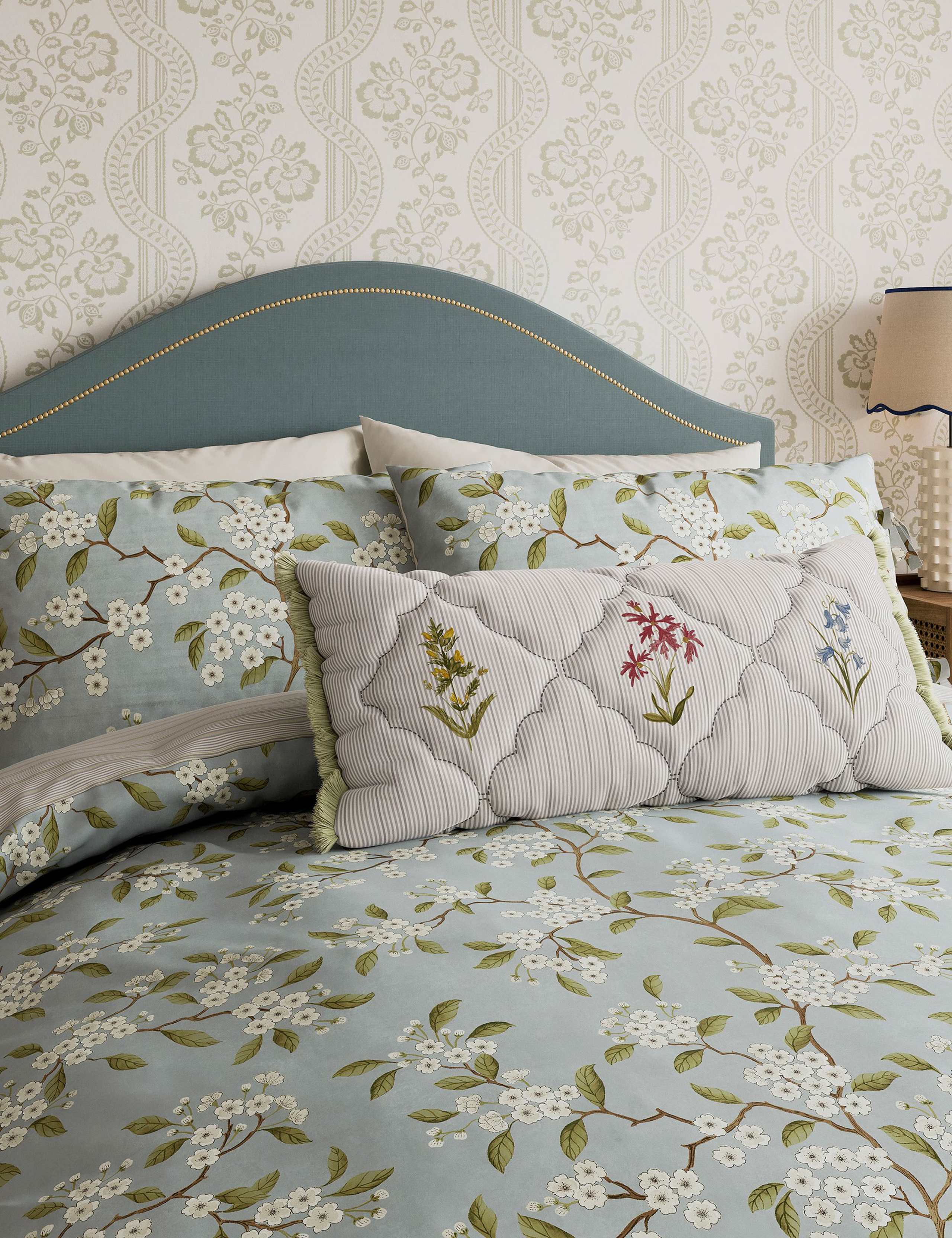 Pure Cotton Damson Blossom Bedding Set 4 of 5