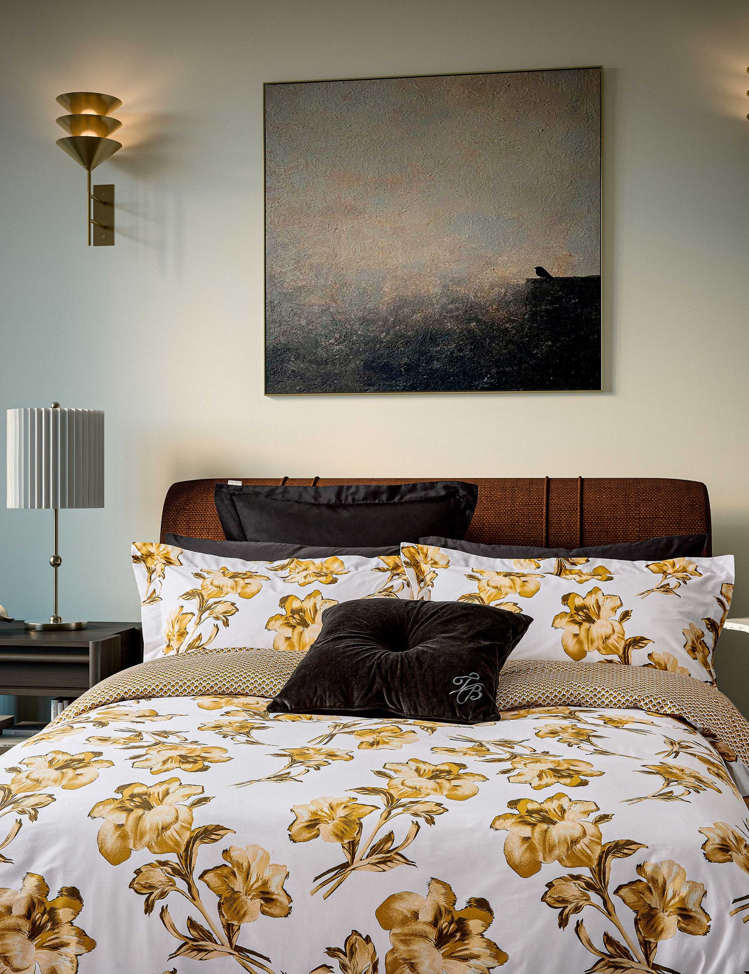 Pure Cotton Midnight Garden Bedding Set 2 of 4