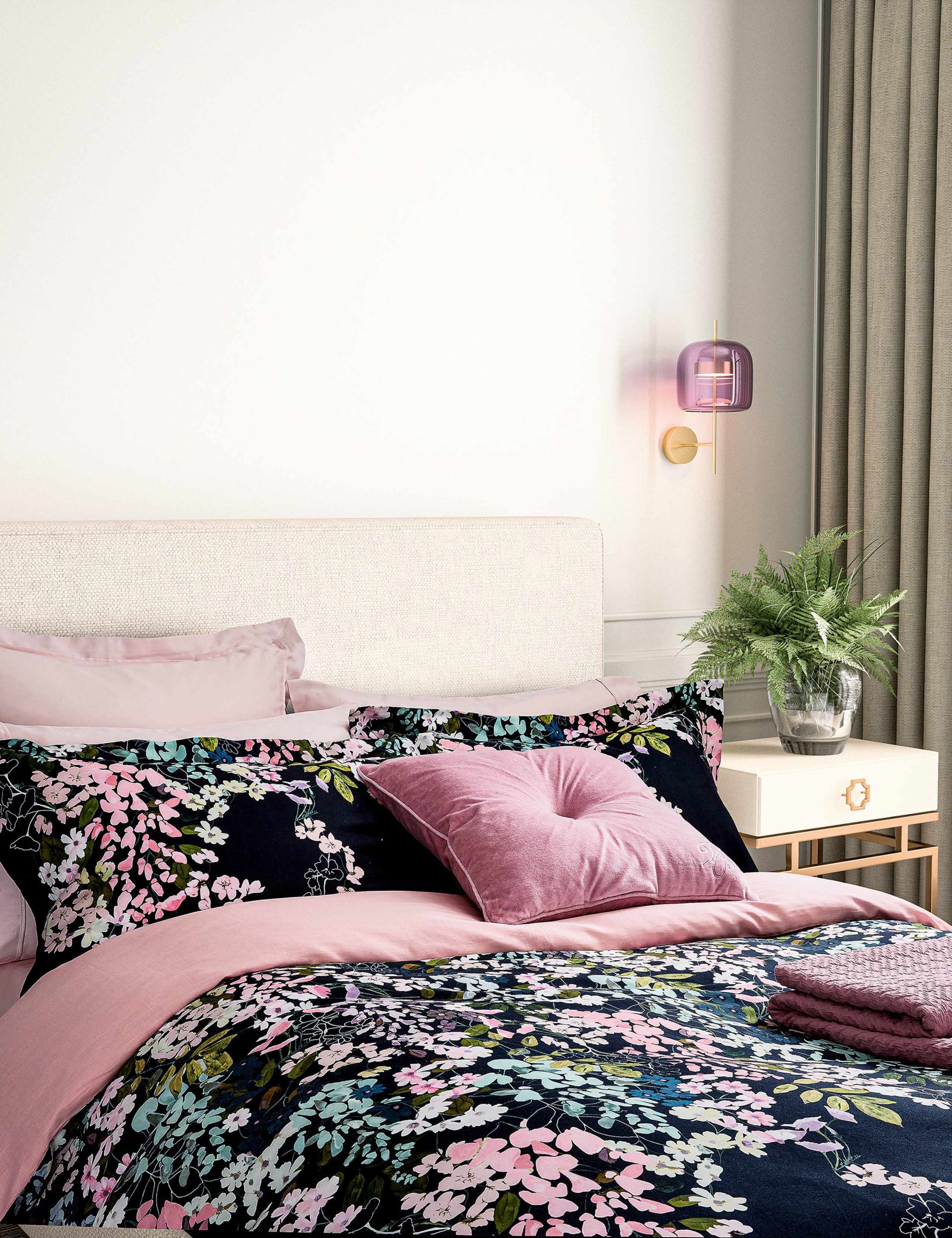 Pure Cotton Wisteria Bedding Set 3 of 4