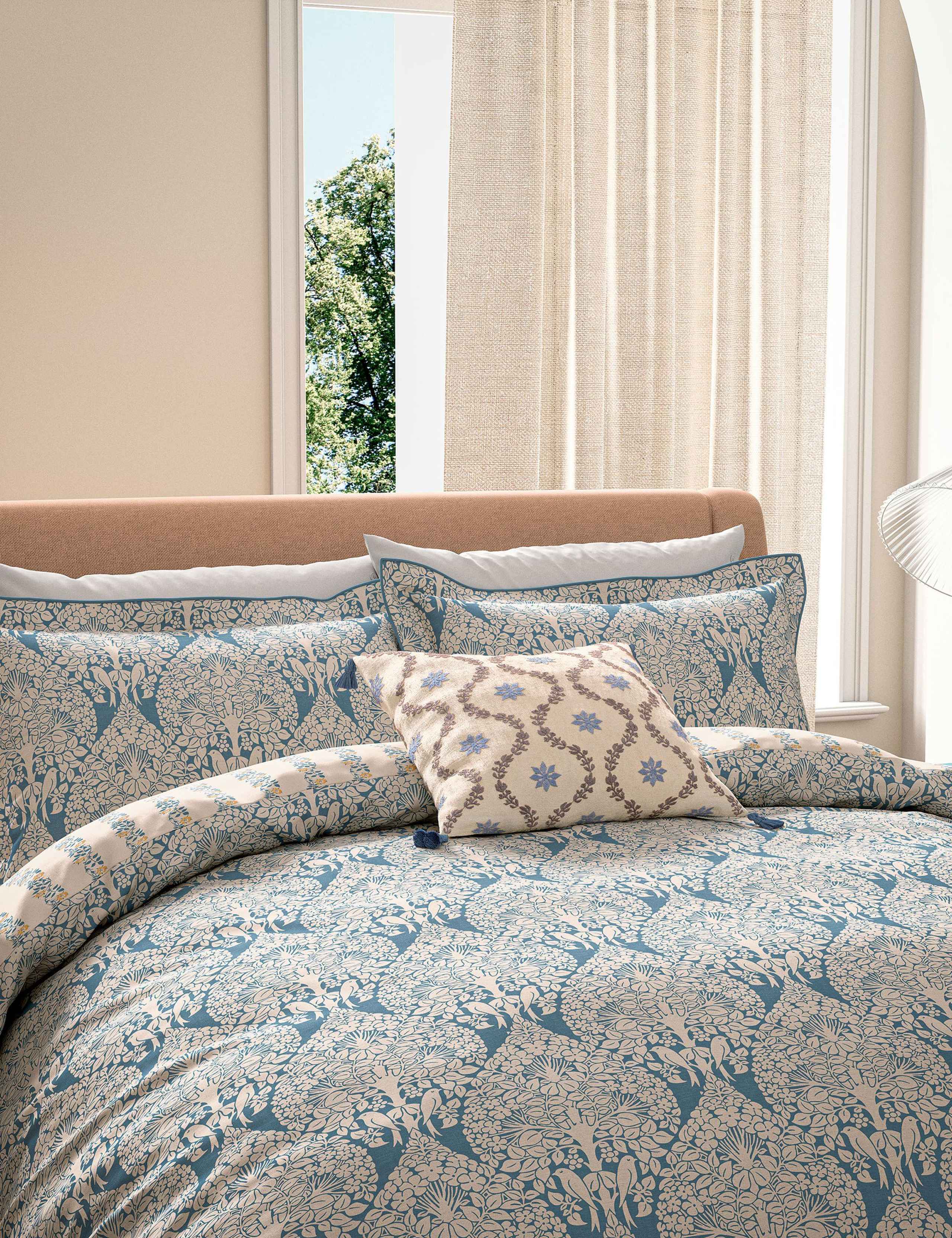 Pure Cotton Lerena Bedding Set 3 of 5