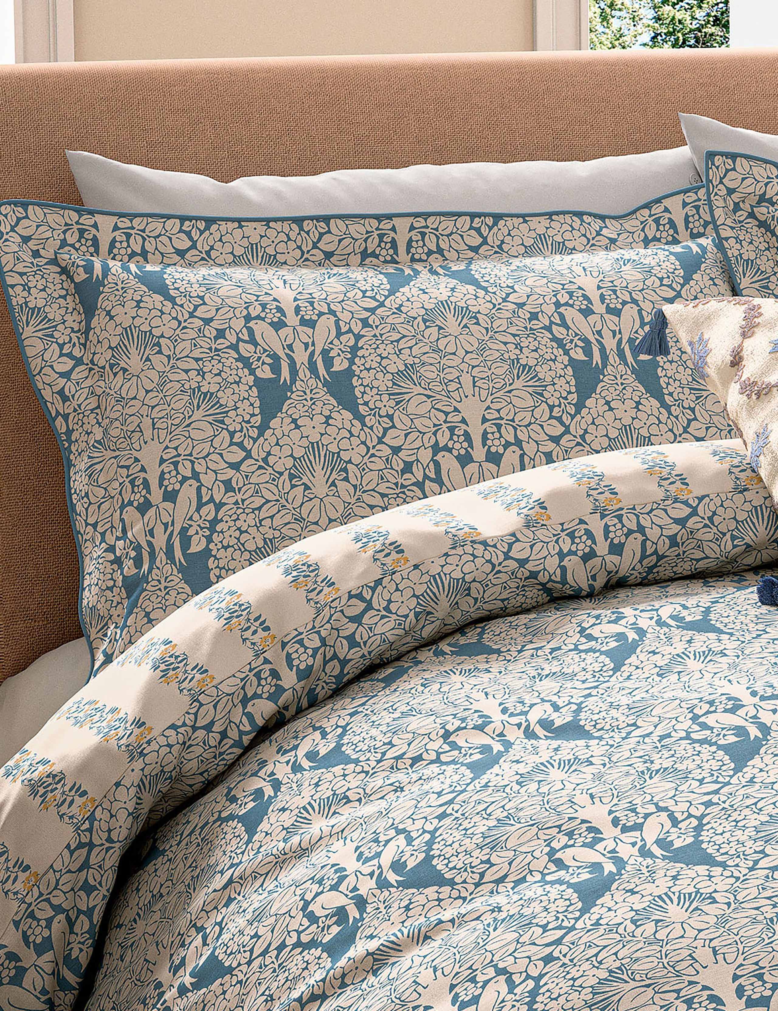 Pure Cotton Lerena Bedding Set 4 of 5