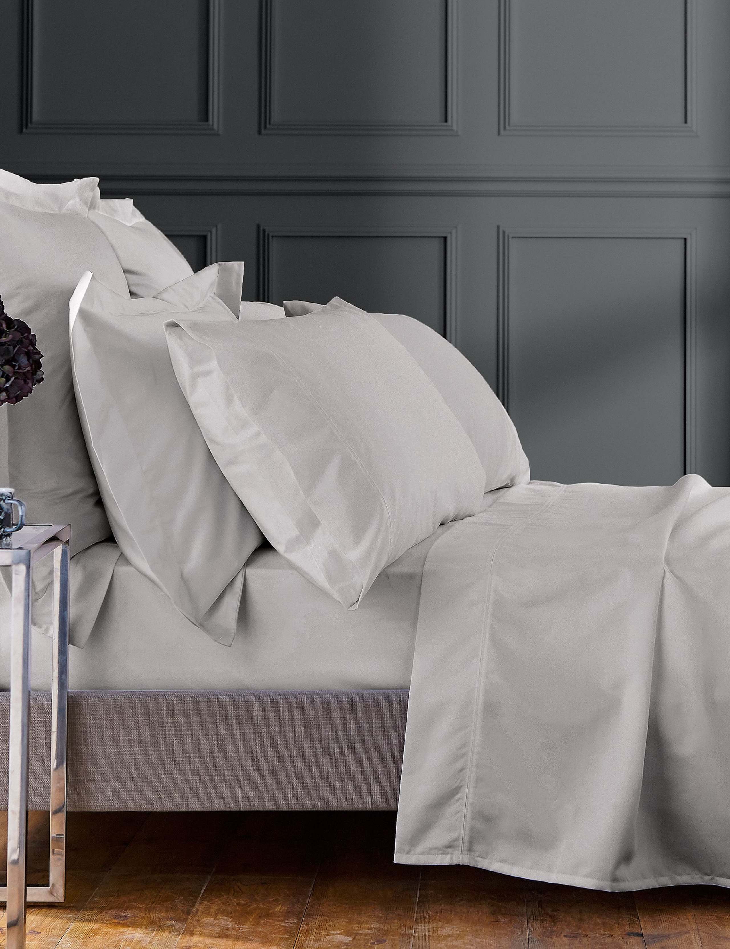 Pure Cotton 1000 Thread Count Square Pillowcase 2 of 3
