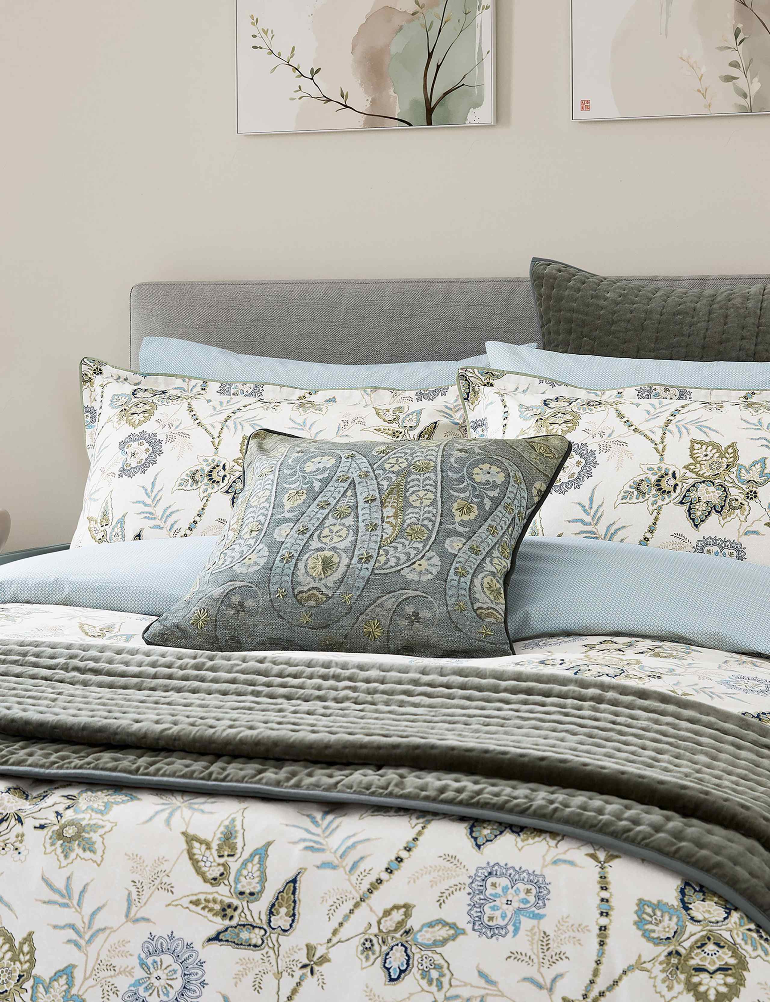 2 Pack Pure Cotton 200 Thread Count Pillowcases 2 of 3