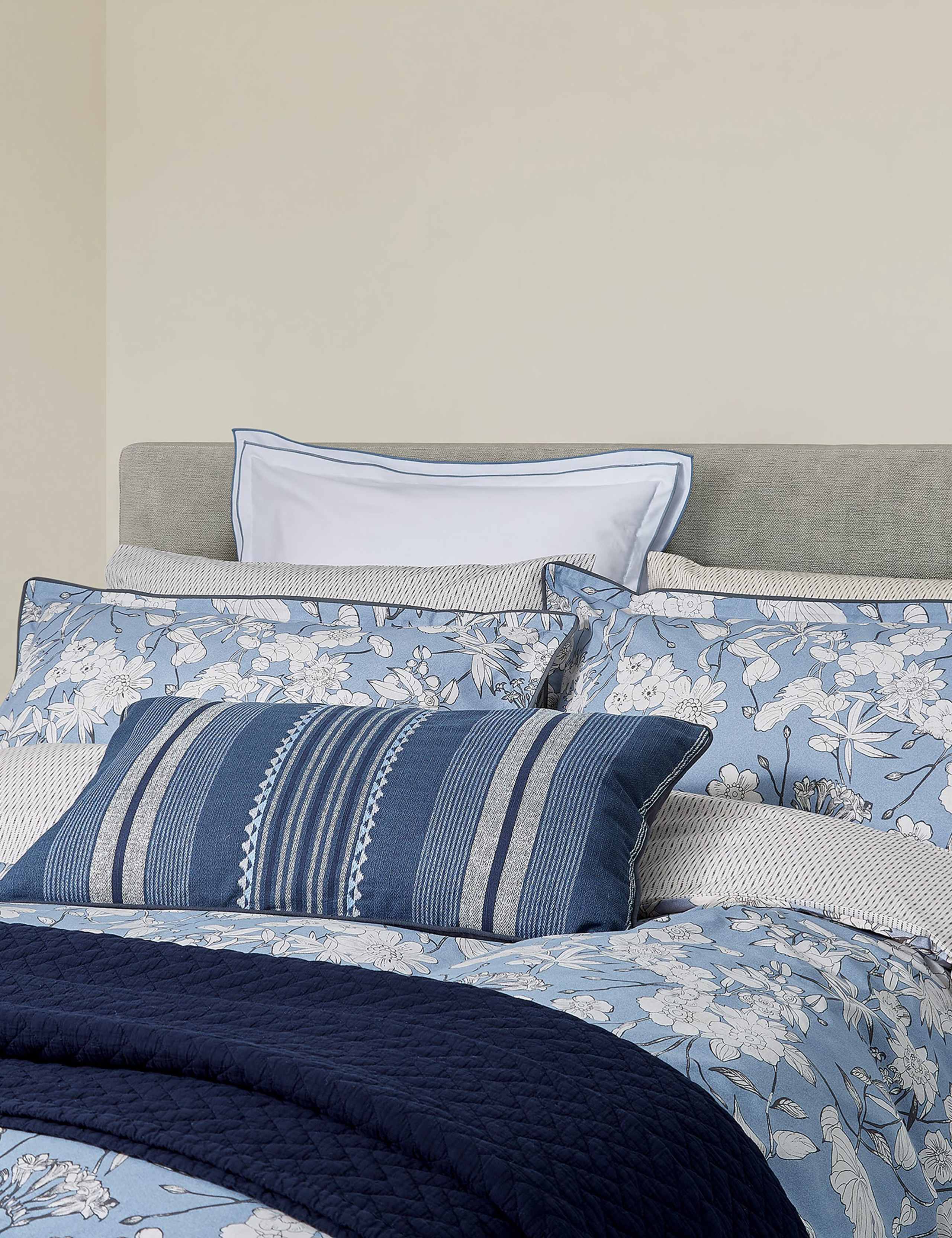 2 Pack Pure Cotton 200 Thread Count Pillowcases 2 of 3