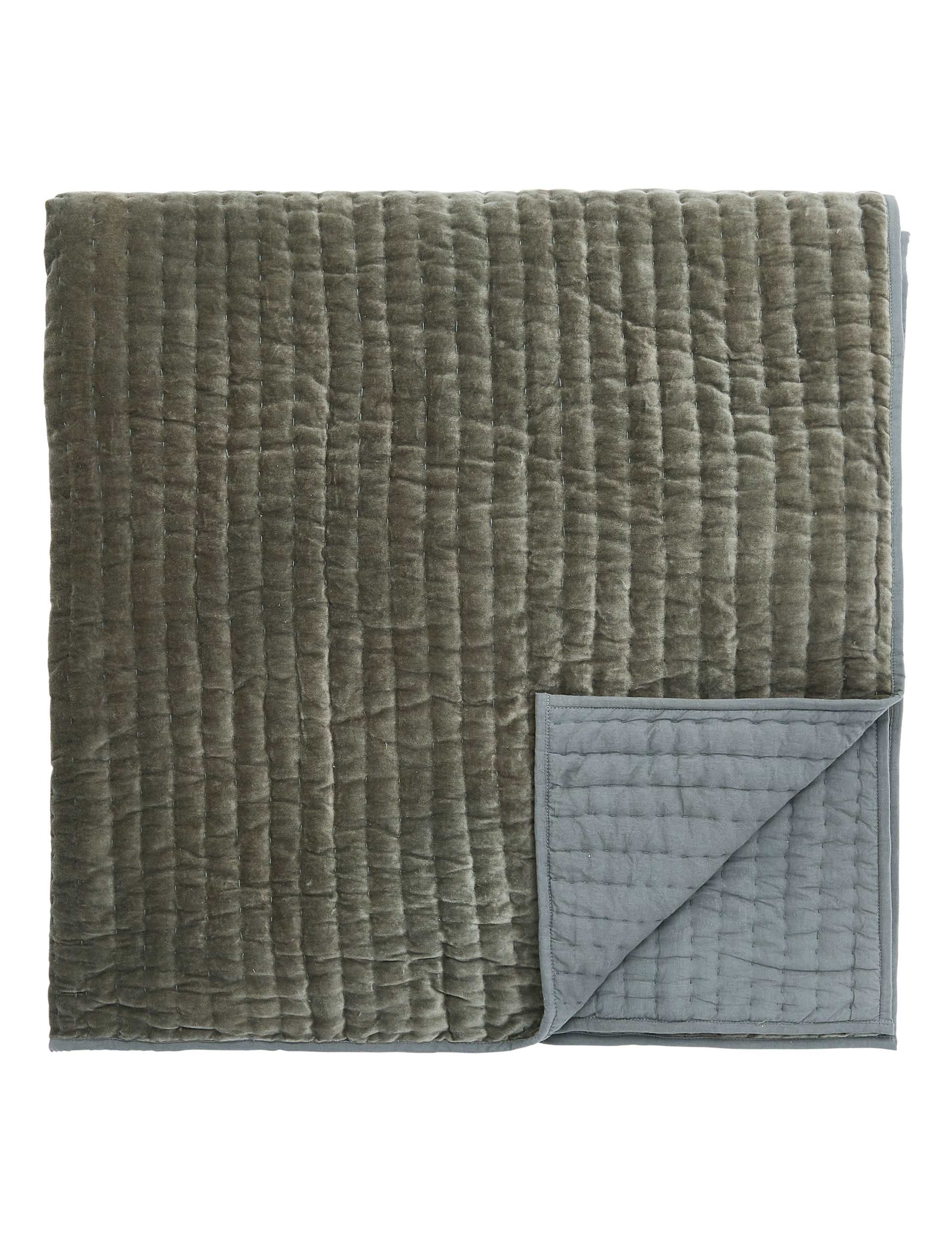 Velvet Reya Emira Quilted Throw 2 of 4