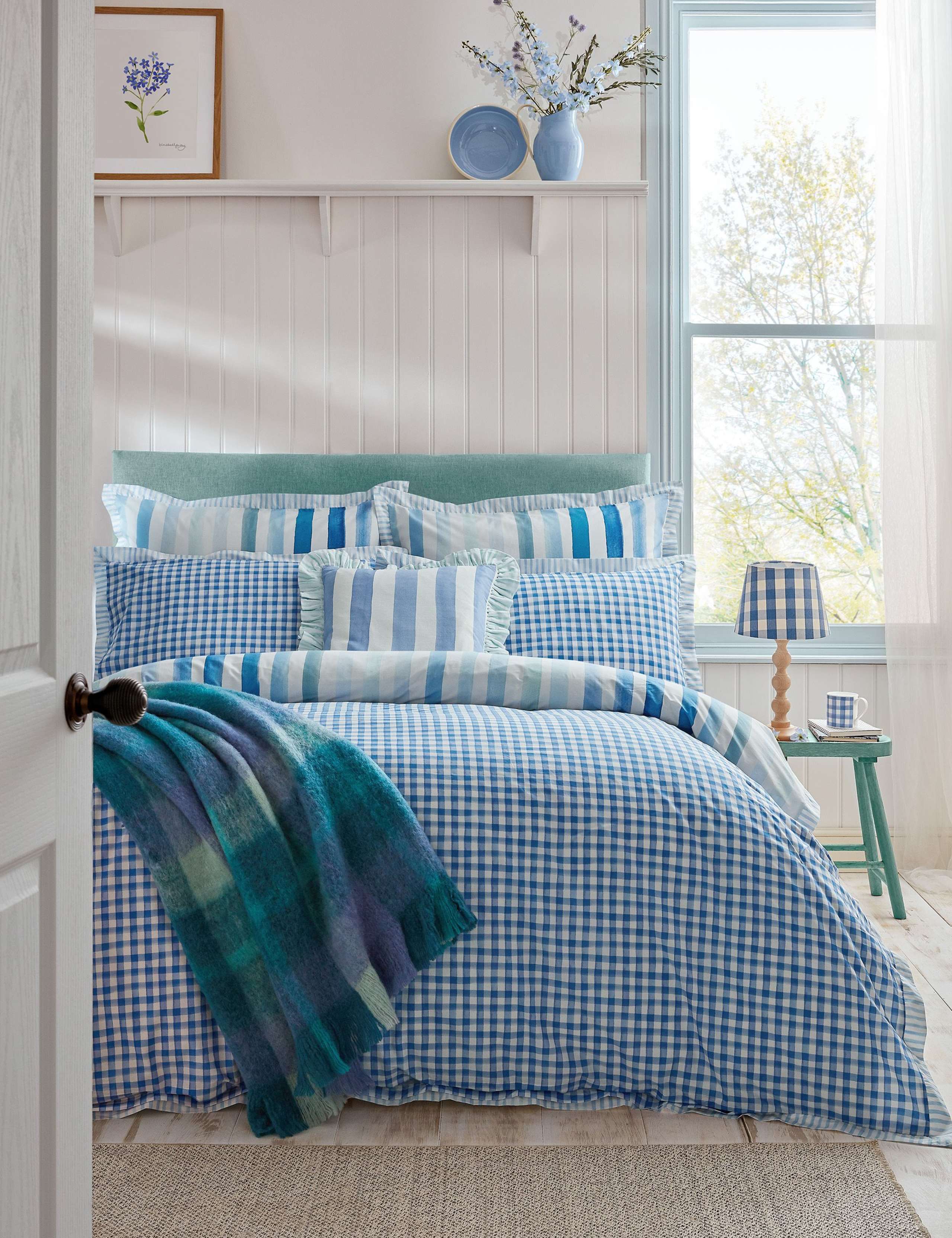 Pure Cotton Sunday Stripe Bedding Set 3 of 7