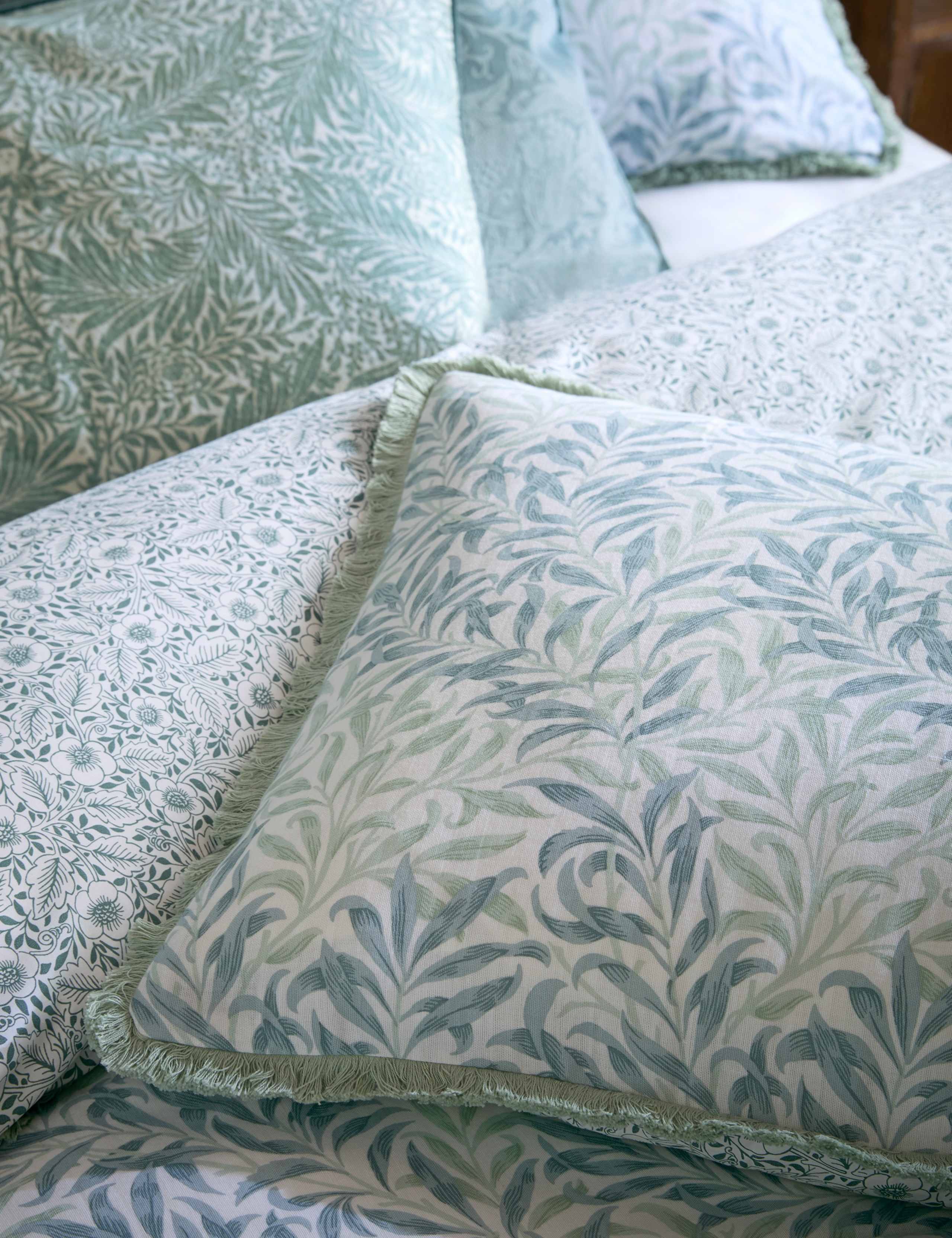 Set of 2 Pure Cotton Willow Bough Pillowcases 4 of 4