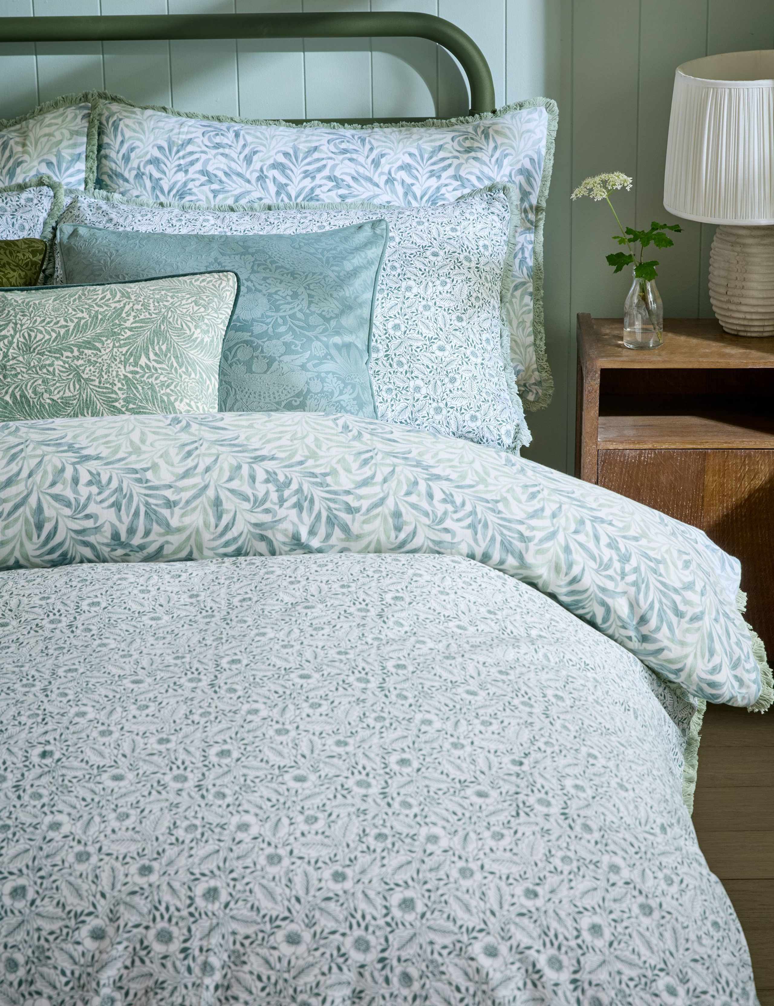 Pure Cotton Willow Bough Bedding Set 5 of 10