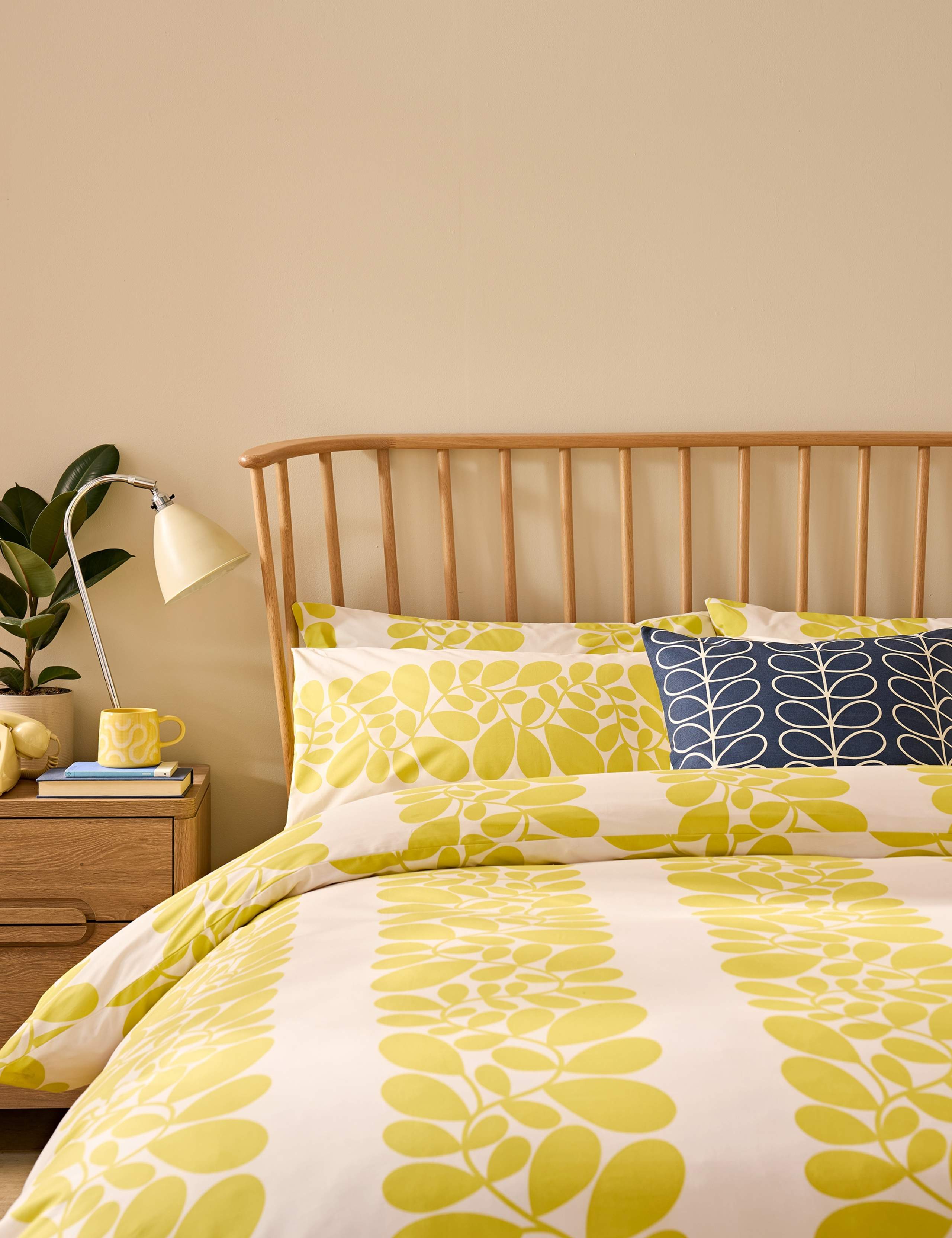 2 Pack Pure Cotton Sycamore Stripe Pillowcases 1 of 3