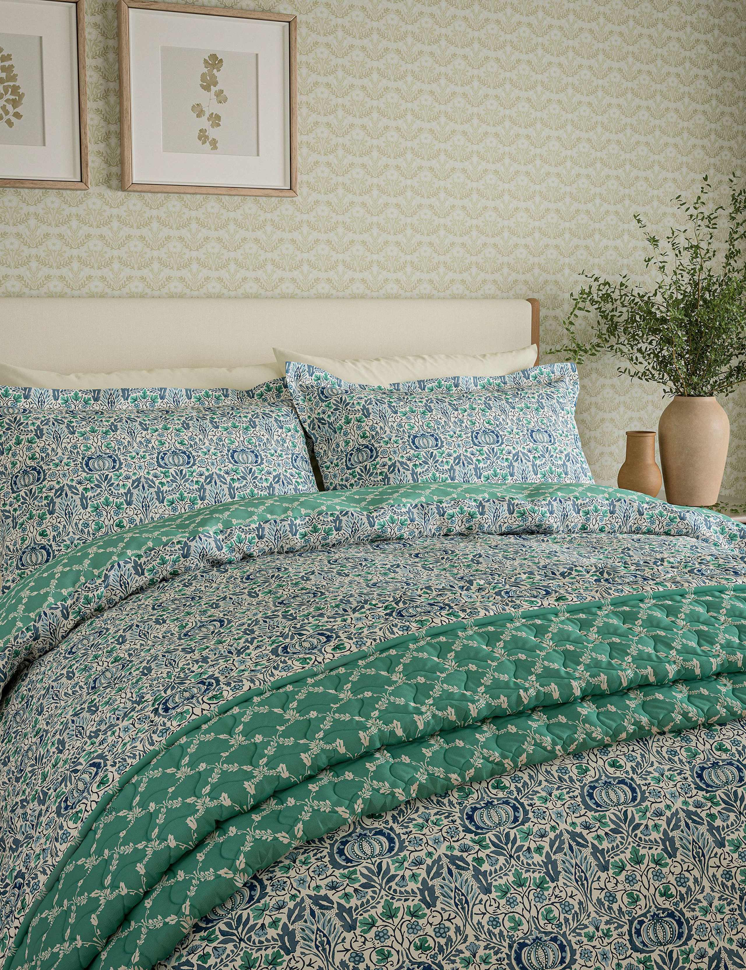 Pure Cotton Little Chintz Bedding Set 3 of 3