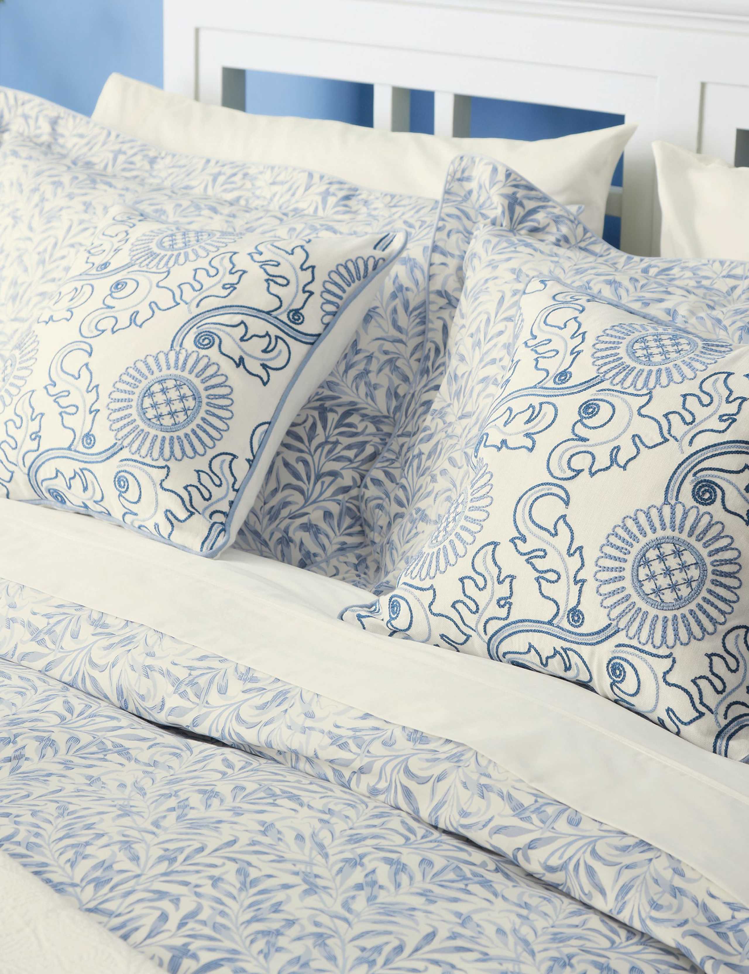 Pure Cotton Willow Bough Bedding Set 3 of 4