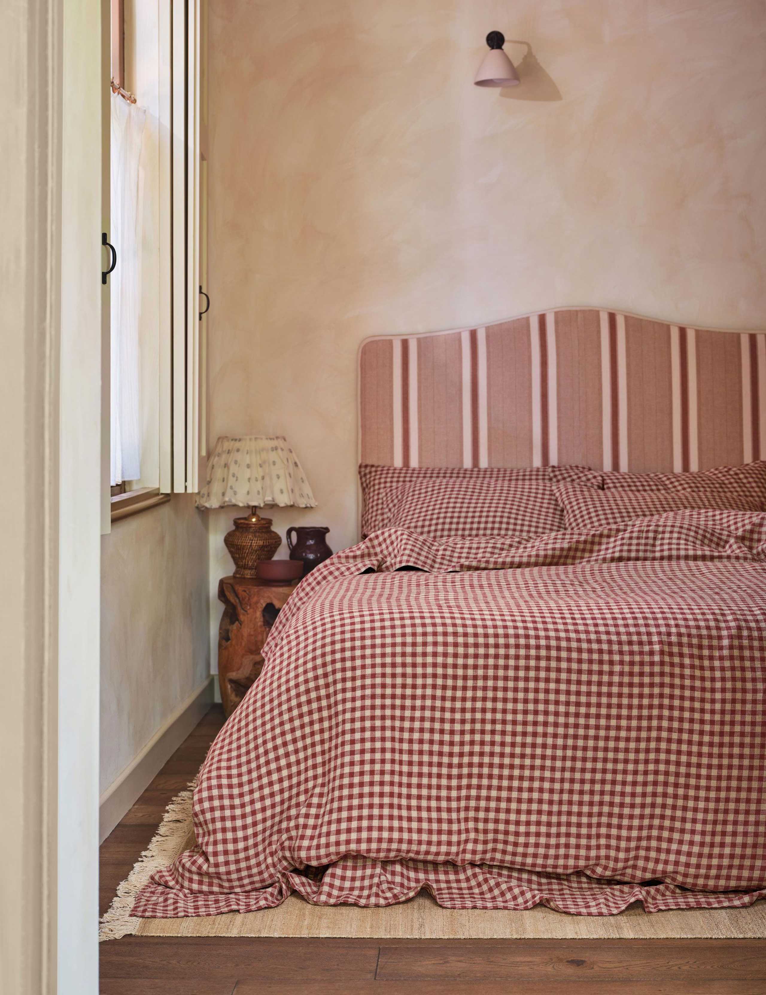 Pure Linen Gingham Duvet Cover 1 of 3