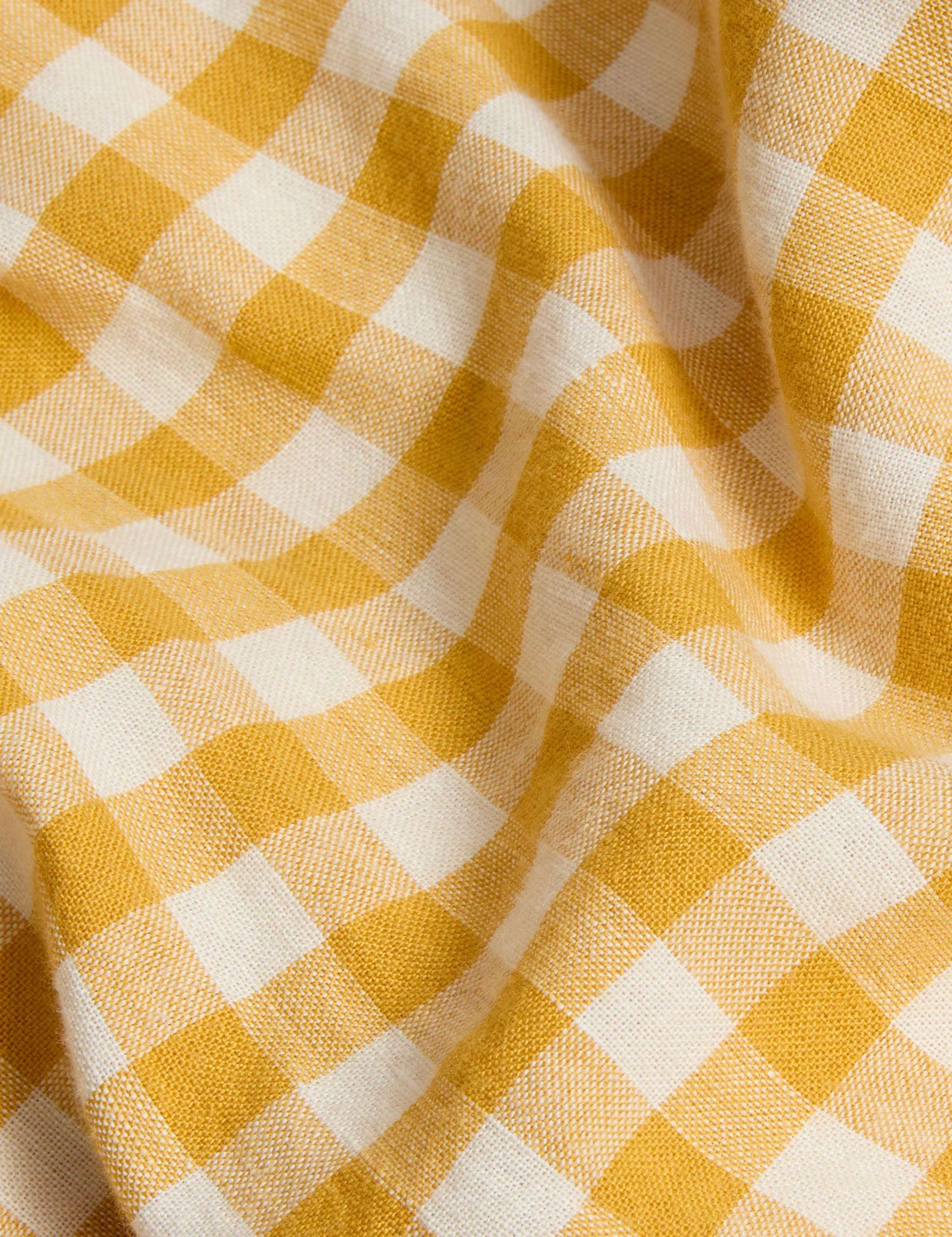 Linen Rich Gingham Fitted Sheet 2 of 3