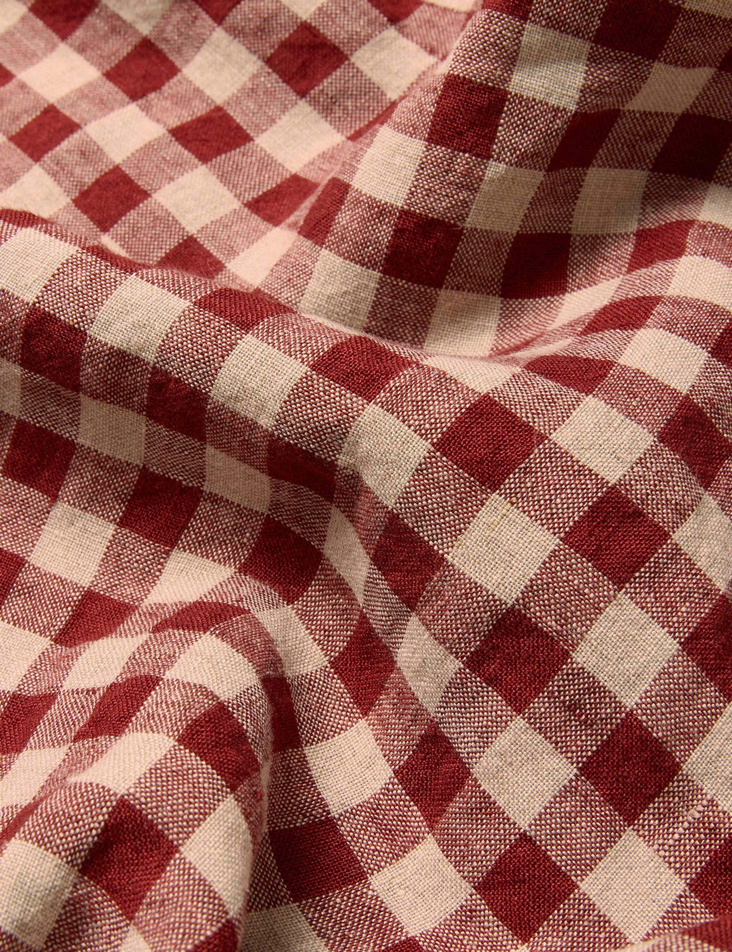 Pure Linen Gingham Flat Sheet 2 of 3