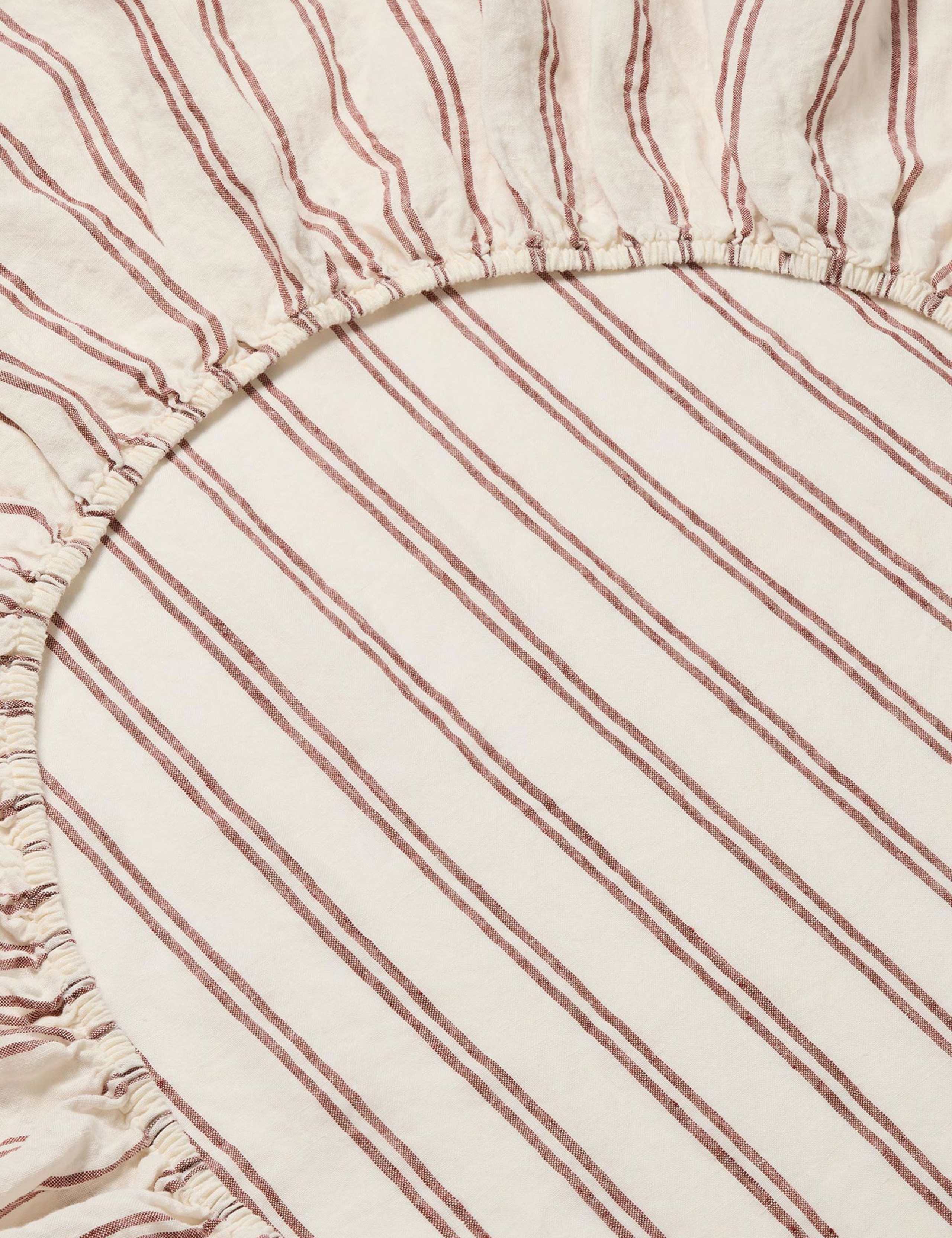 Pure Linen Kemptown Stripe Fitted Sheet 3 of 3