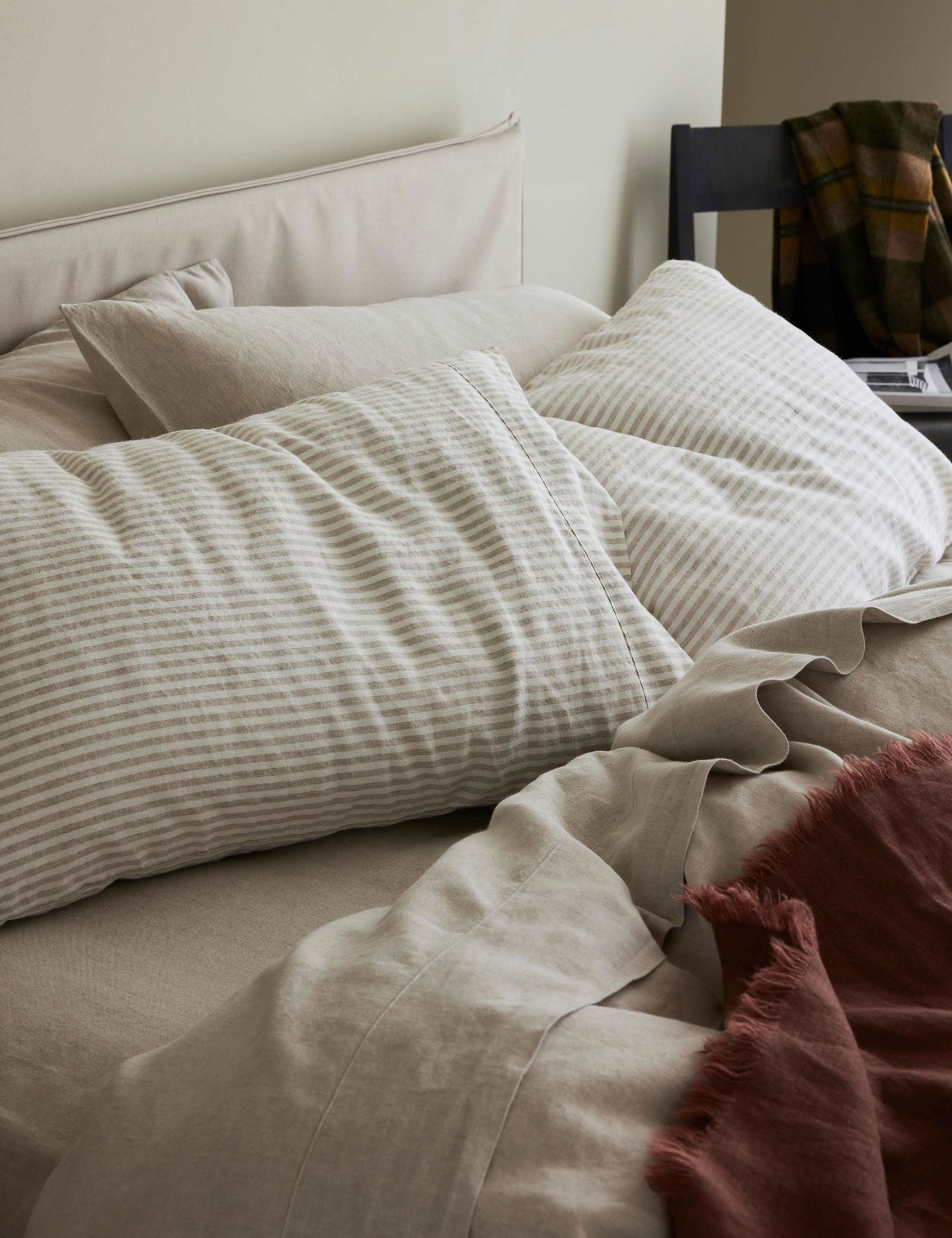 Pure Linen Striped Pillowcases 1 of 3