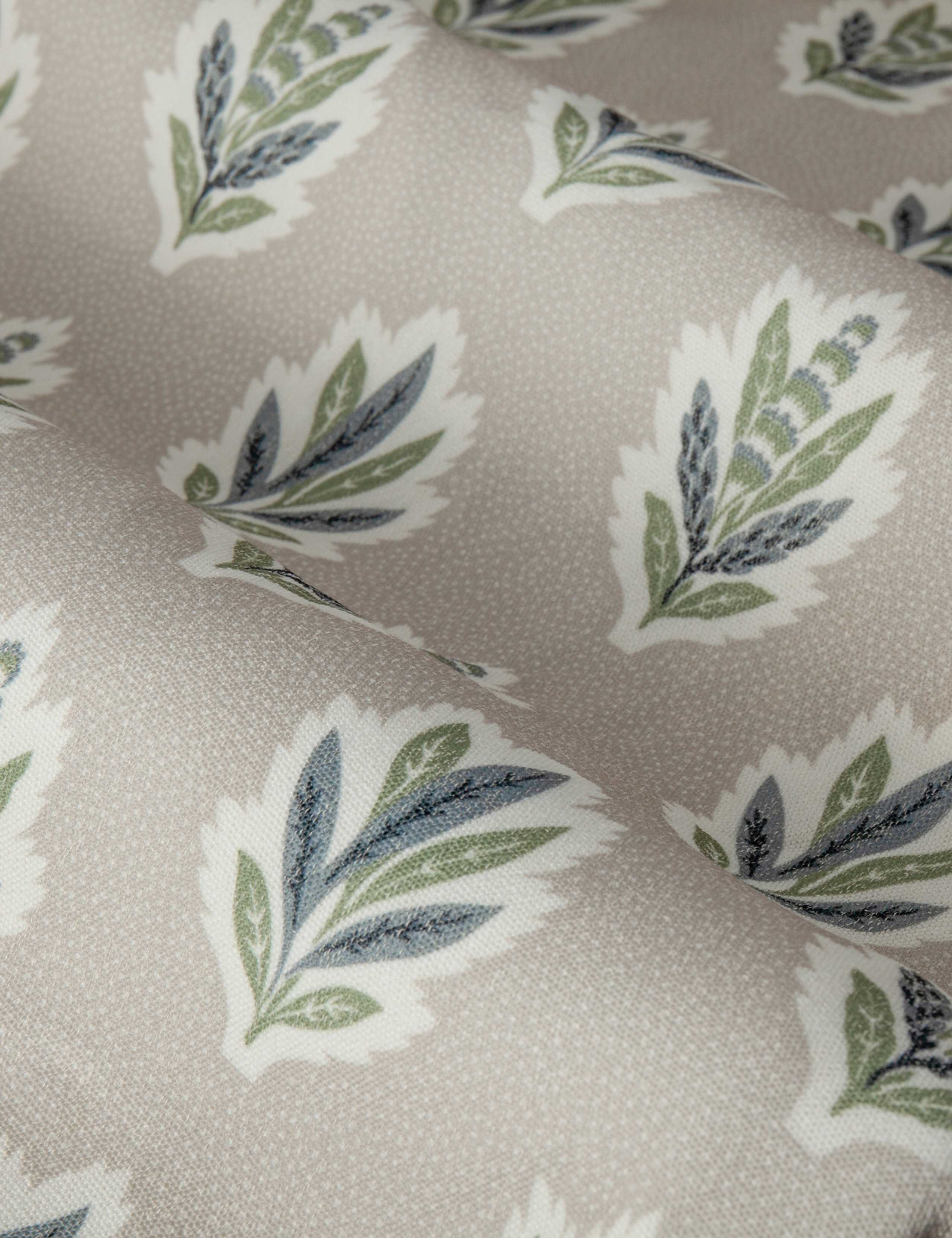 Sessile Leaf Pencil Pleat Curtains 4 of 4