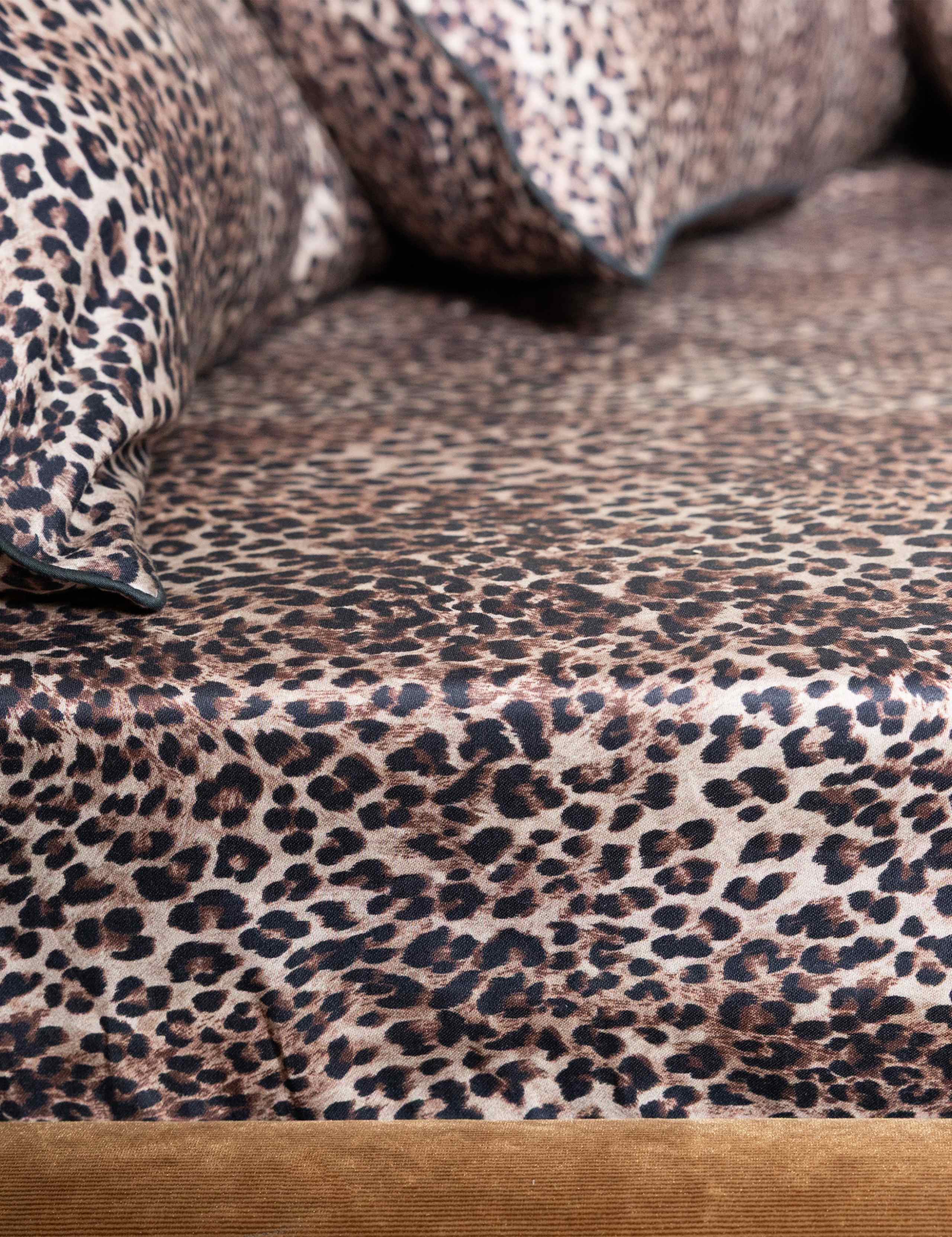 Pure Cotton Sateen Leopard Love Fitted Sheet 3 of 9