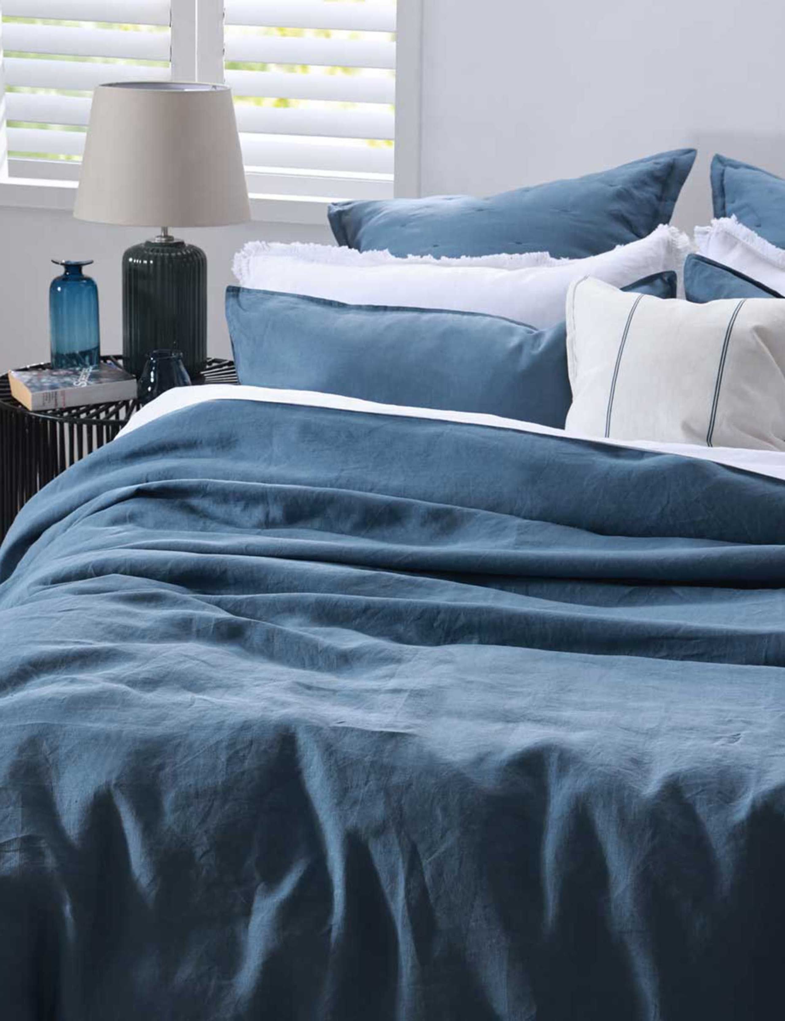 Pure Linen Ocean Bedding Set 2 of 3