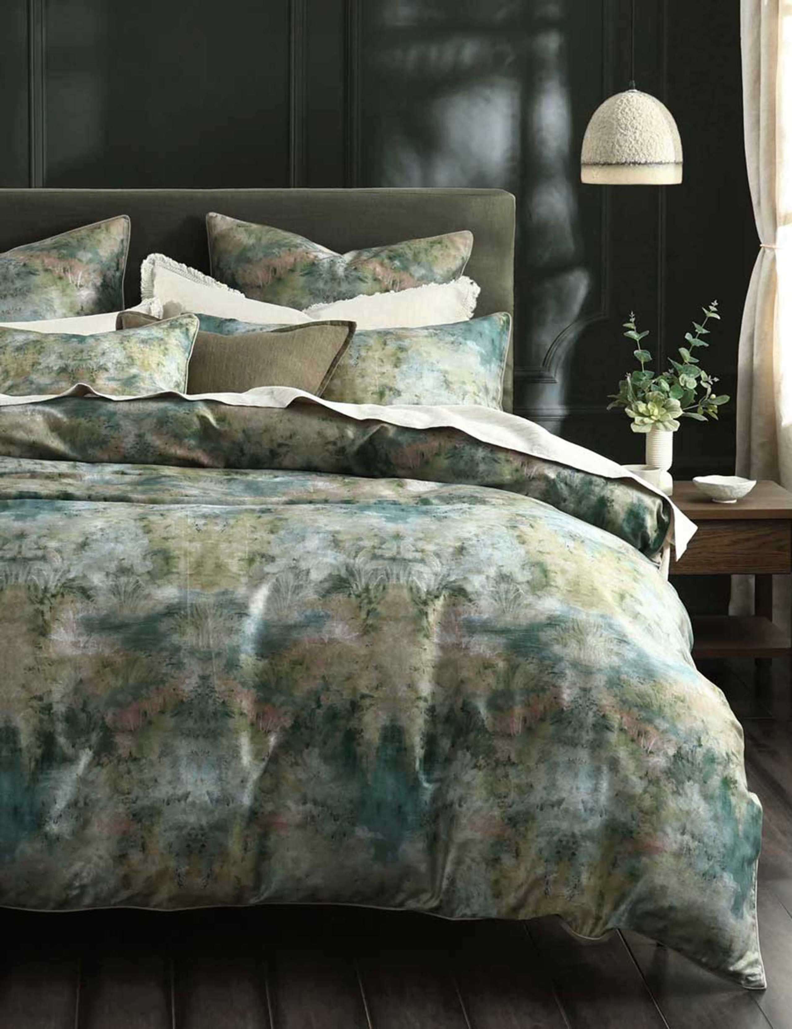 Pure Cotton Reverie Bedding Set 2 of 3