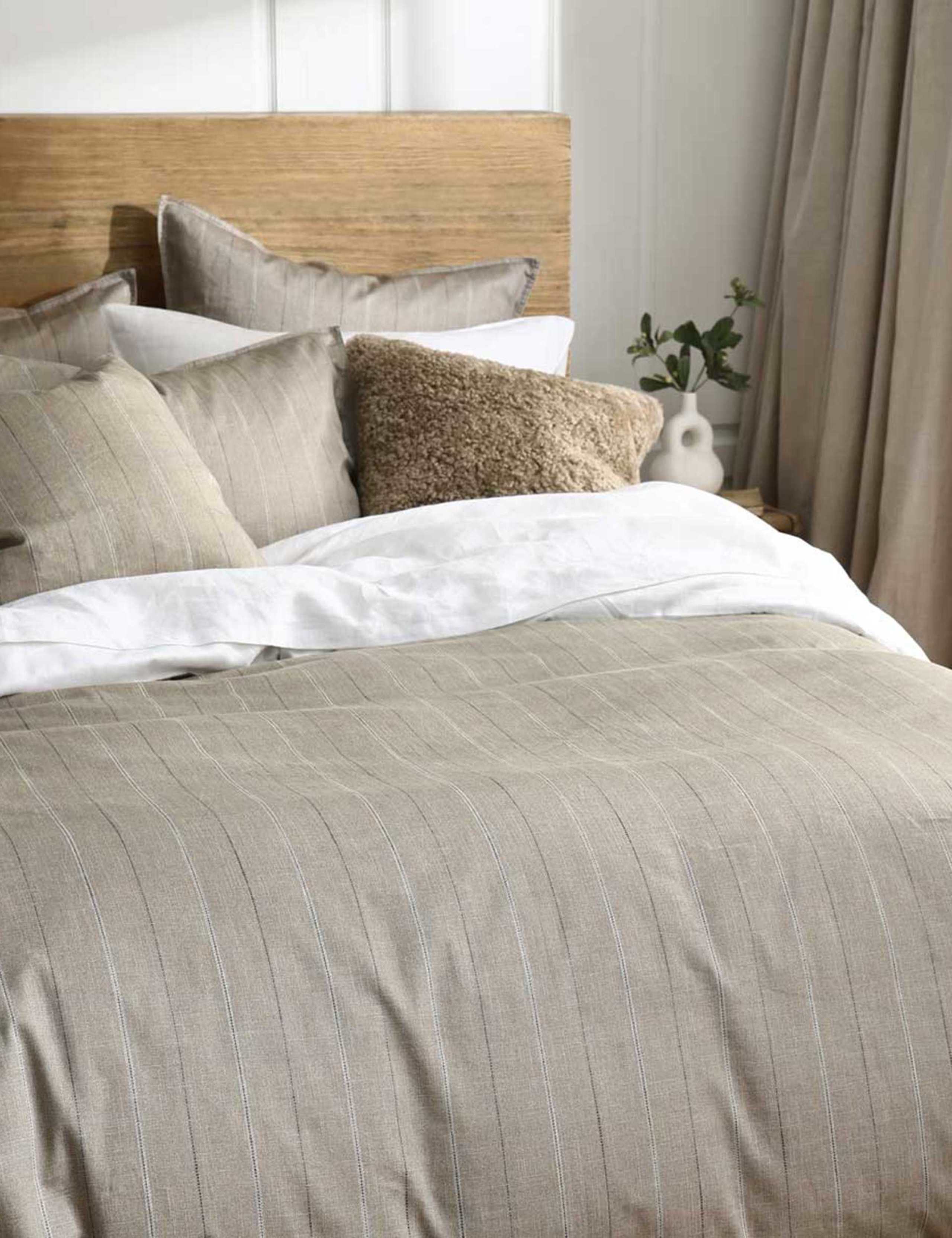 Pure Cotton Hedge Natural Bedding Set 2 of 3