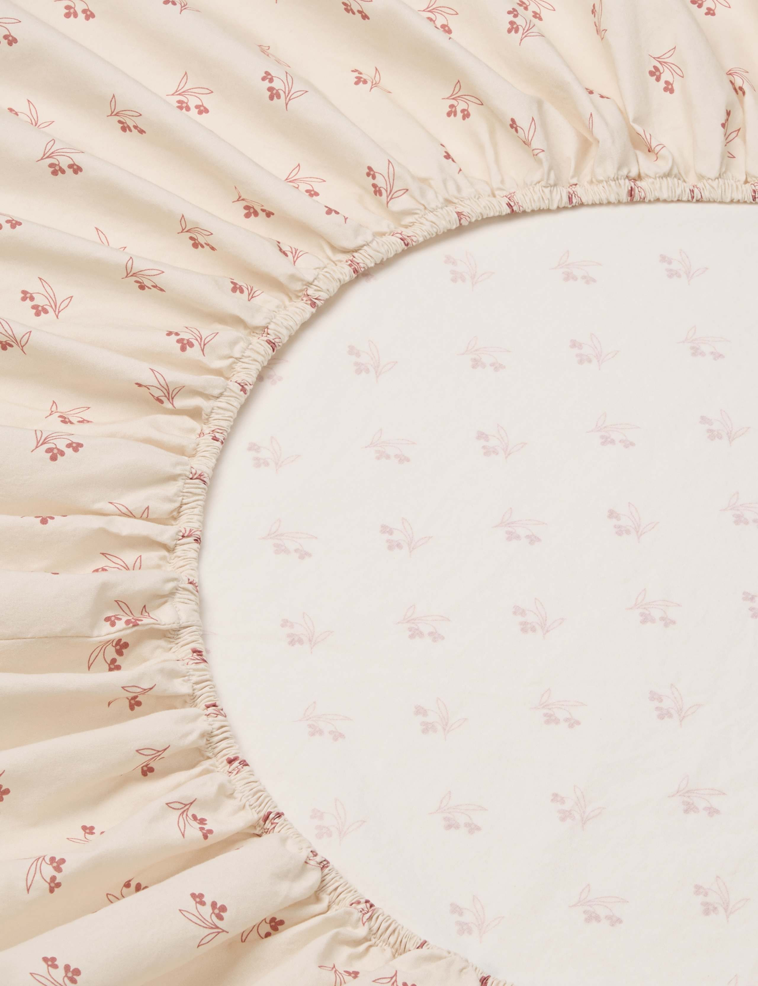 Washed Cotton Martha Floral Fitted Sheet 3 of 3