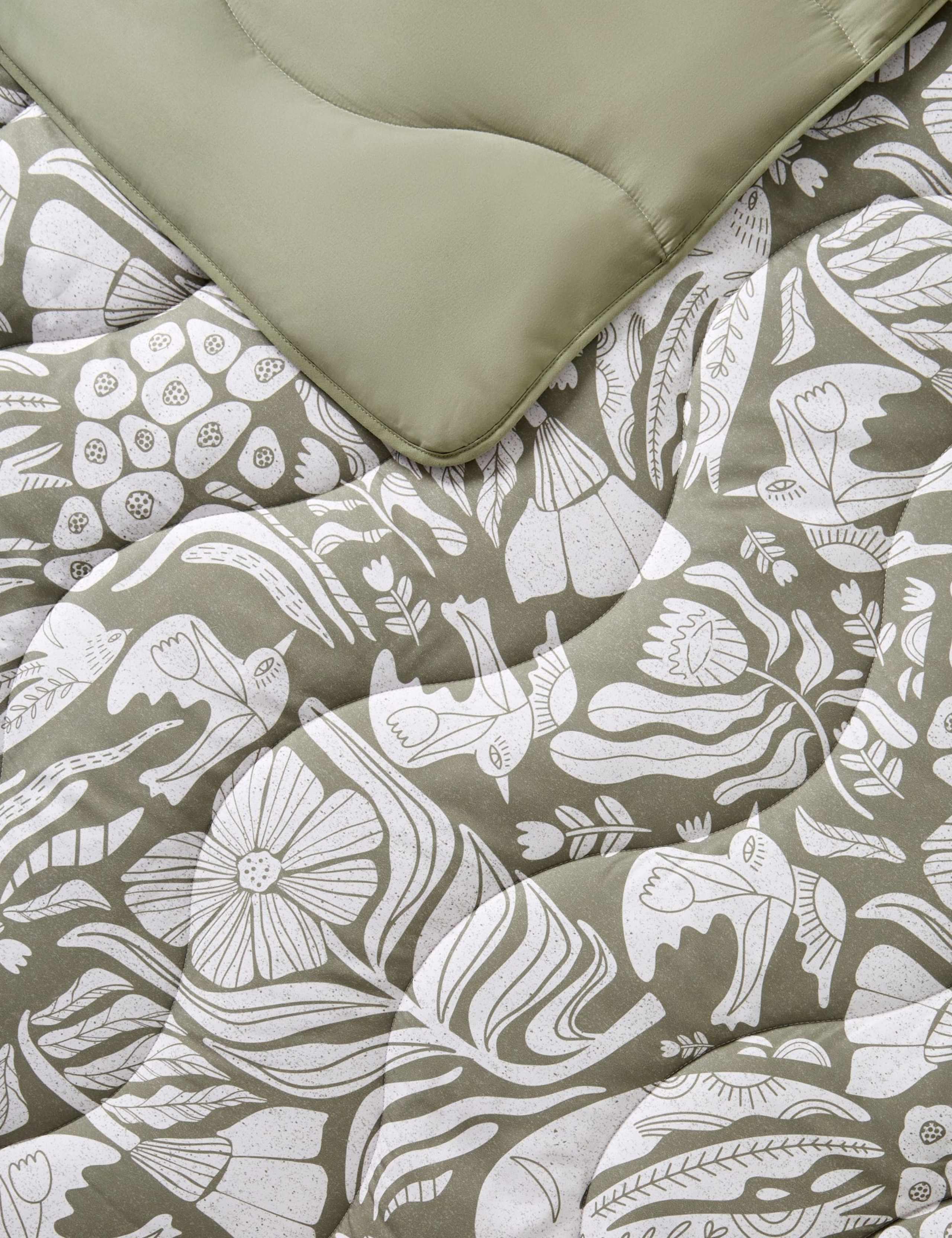 Olive Meadow Coverless Duvet & Pillowcase 3 of 7