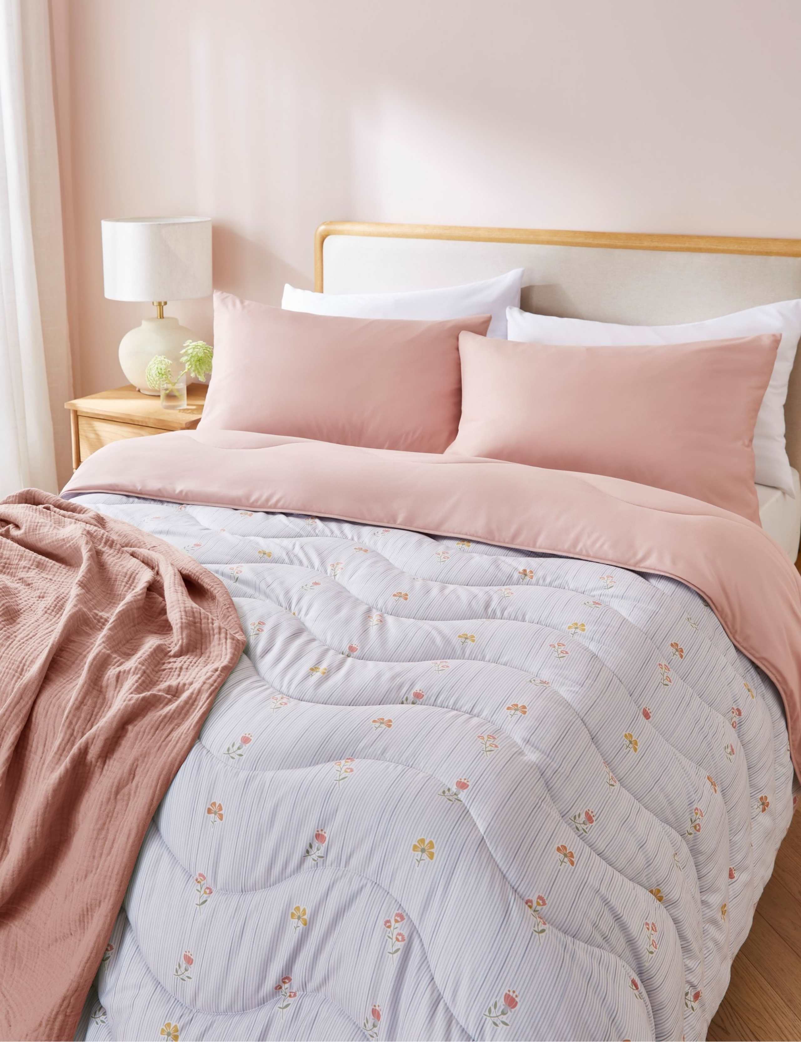 Vintage Stripes Coverless Duvet & Pillowcase 2 of 7