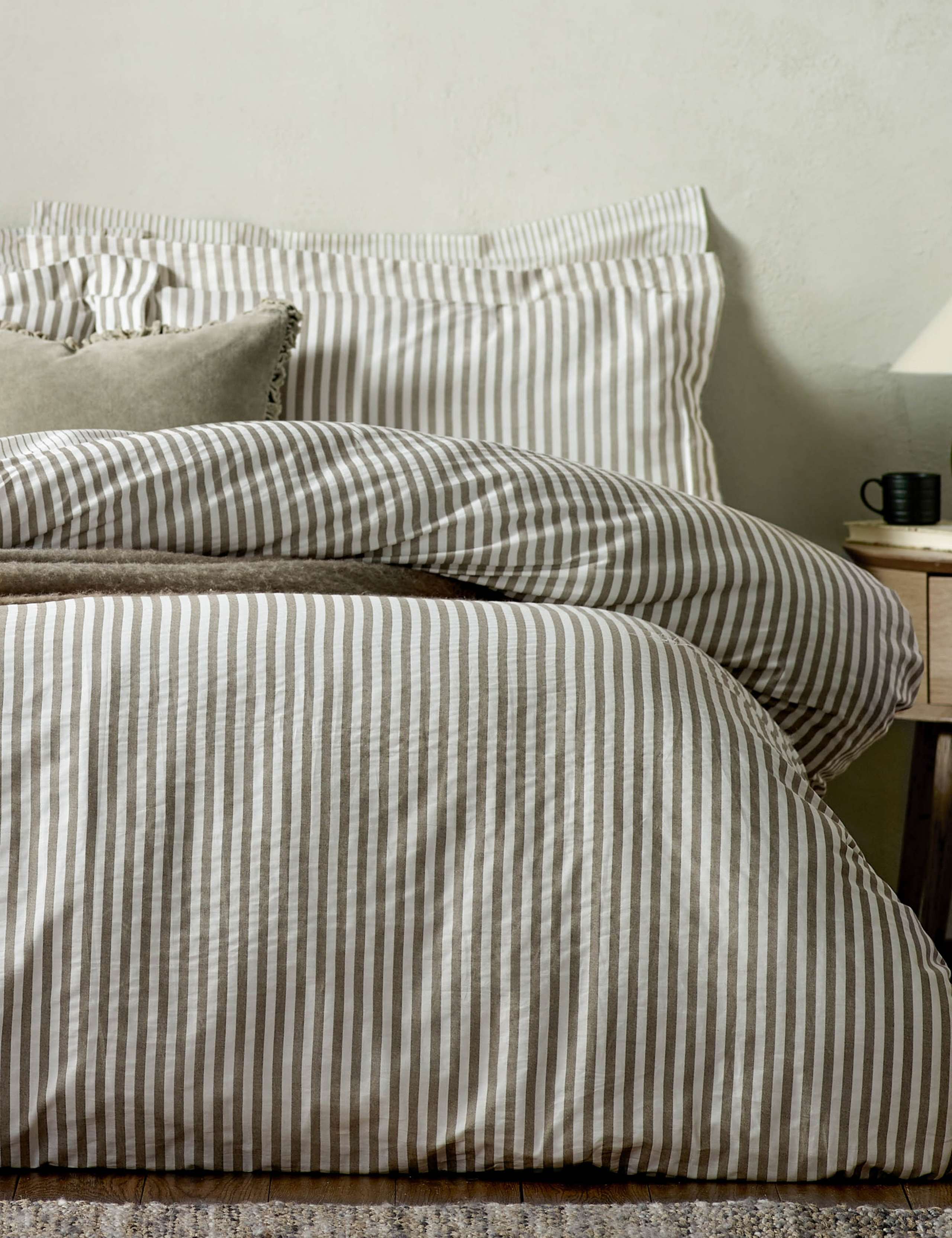 2 Pack Pure Cotton Hebden Stripe Pillowcases 3 of 3
