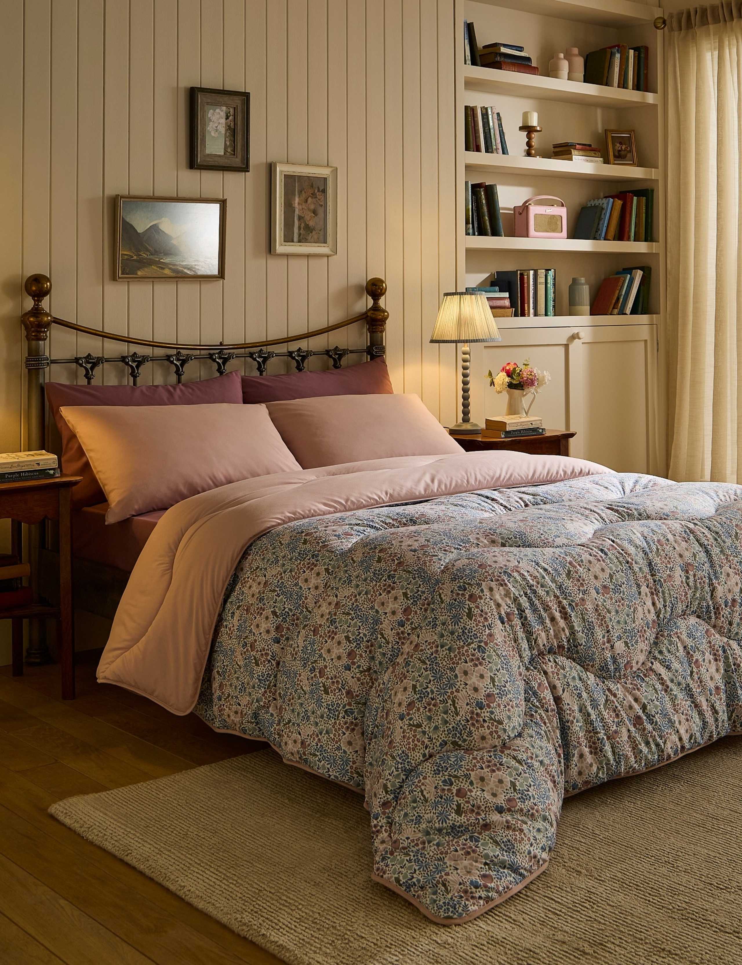 Floral 10.5 Tog Coverless Duvet Set 2 of 9
