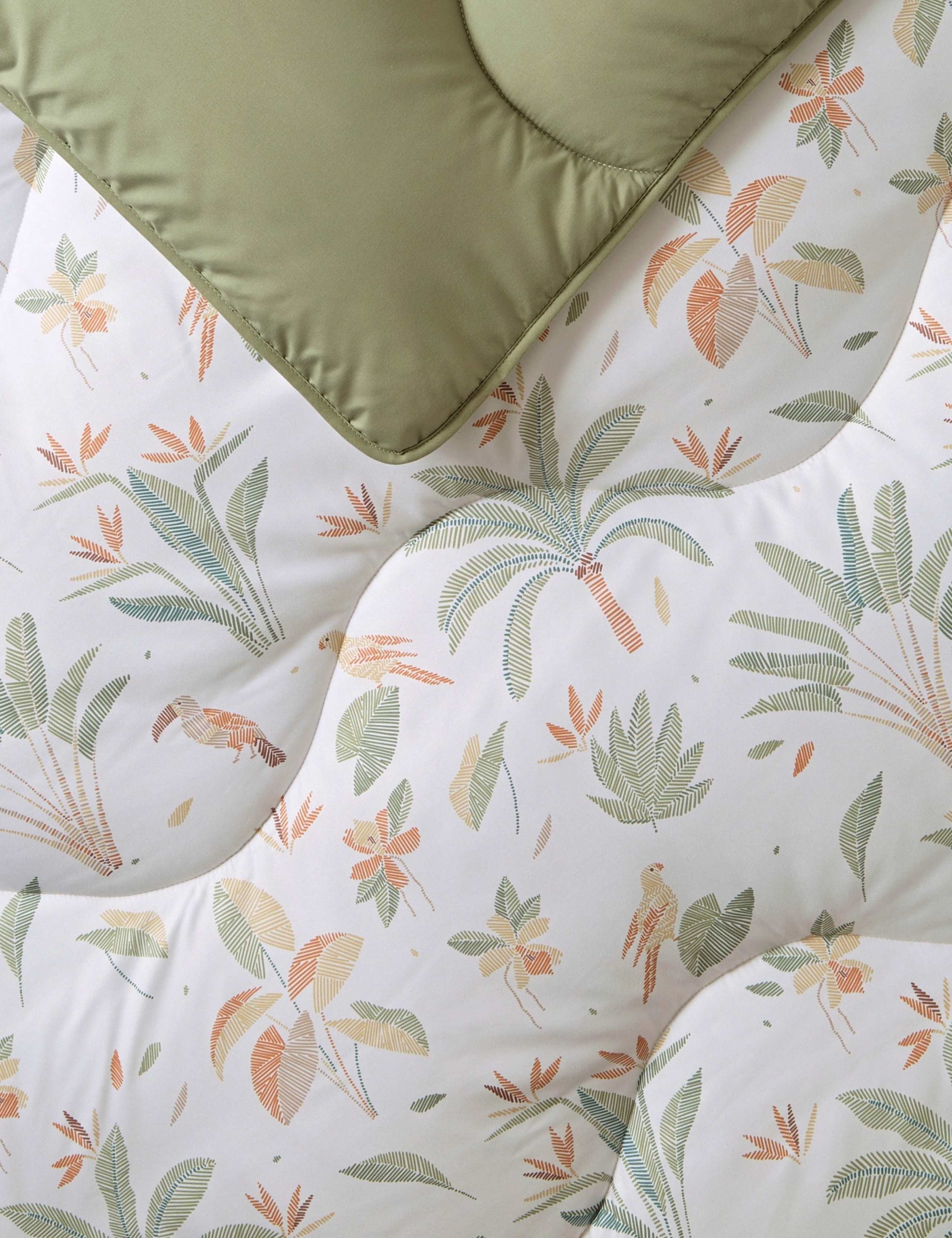Palm 10.5 Tog Coverless Duvet & Pillowcase 8 of 11