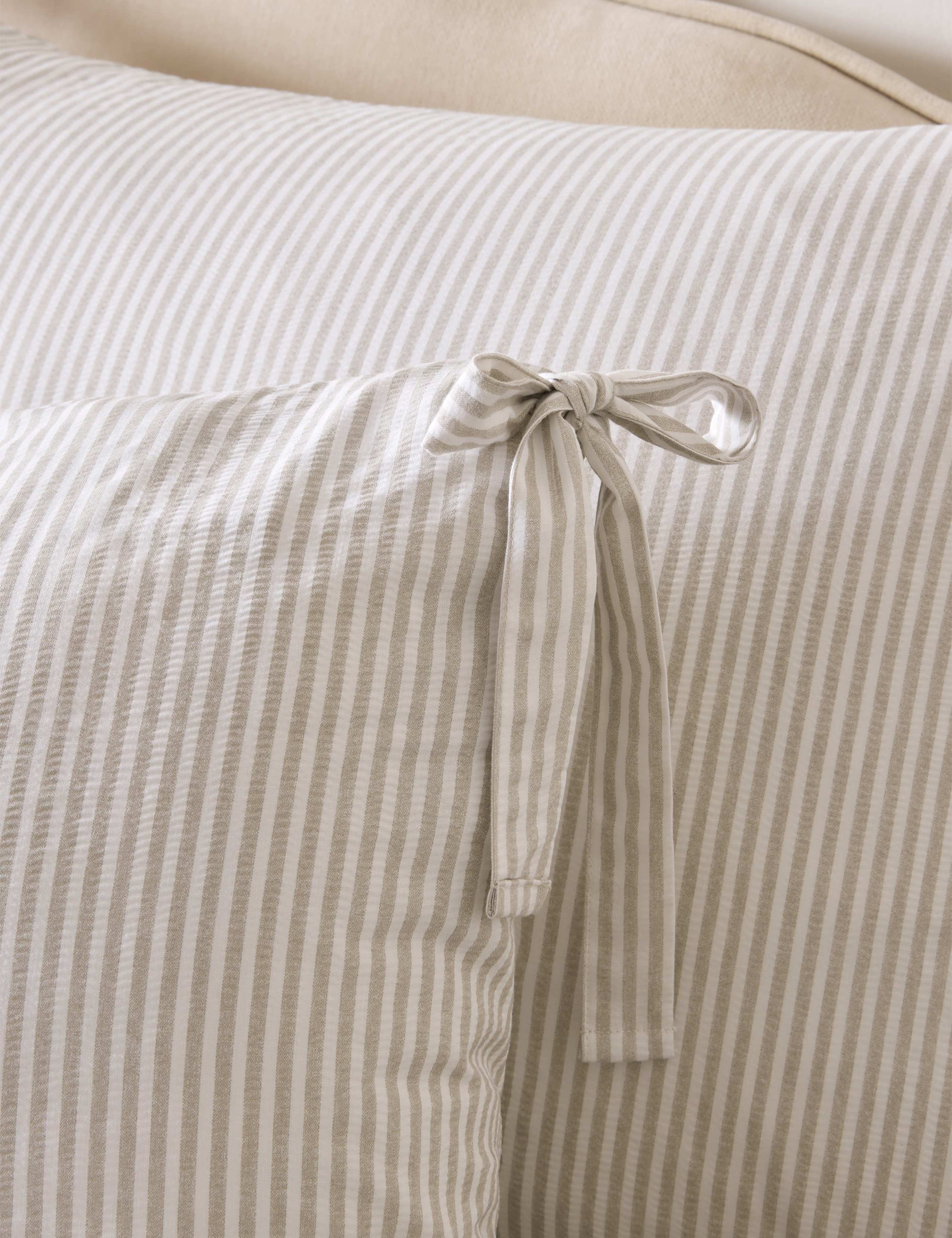 2 Pack Cotton Rich Cornish Stripe Pillowcases 2 of 3