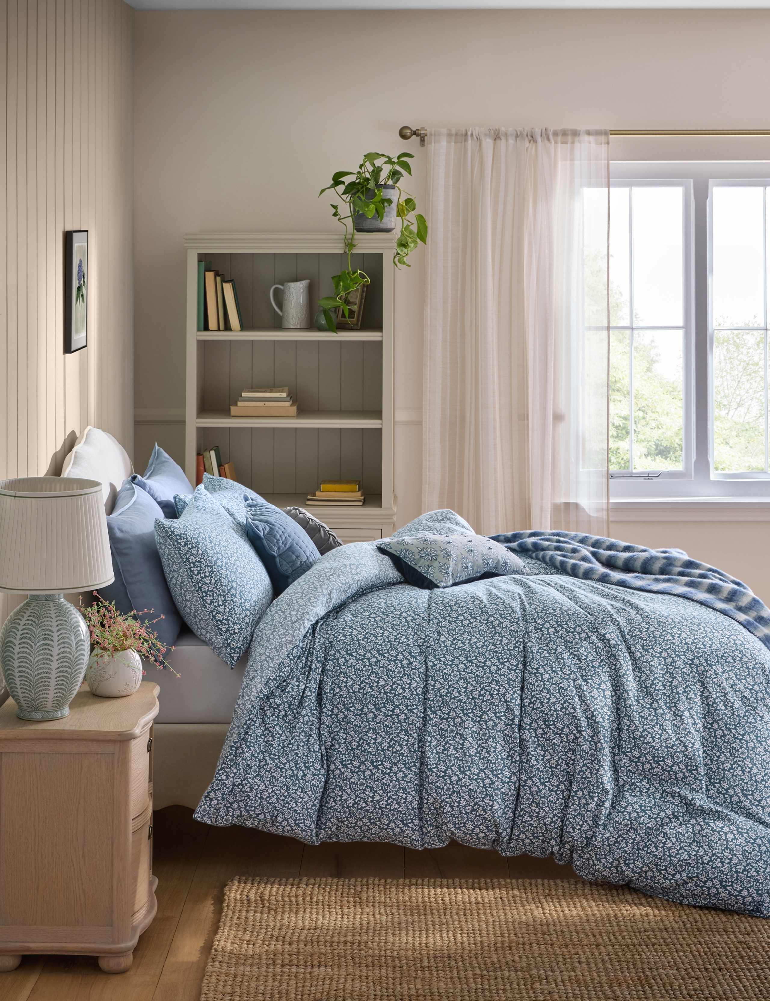 Pure Cotton Sweet Alyssum Bedding Set 2 of 5