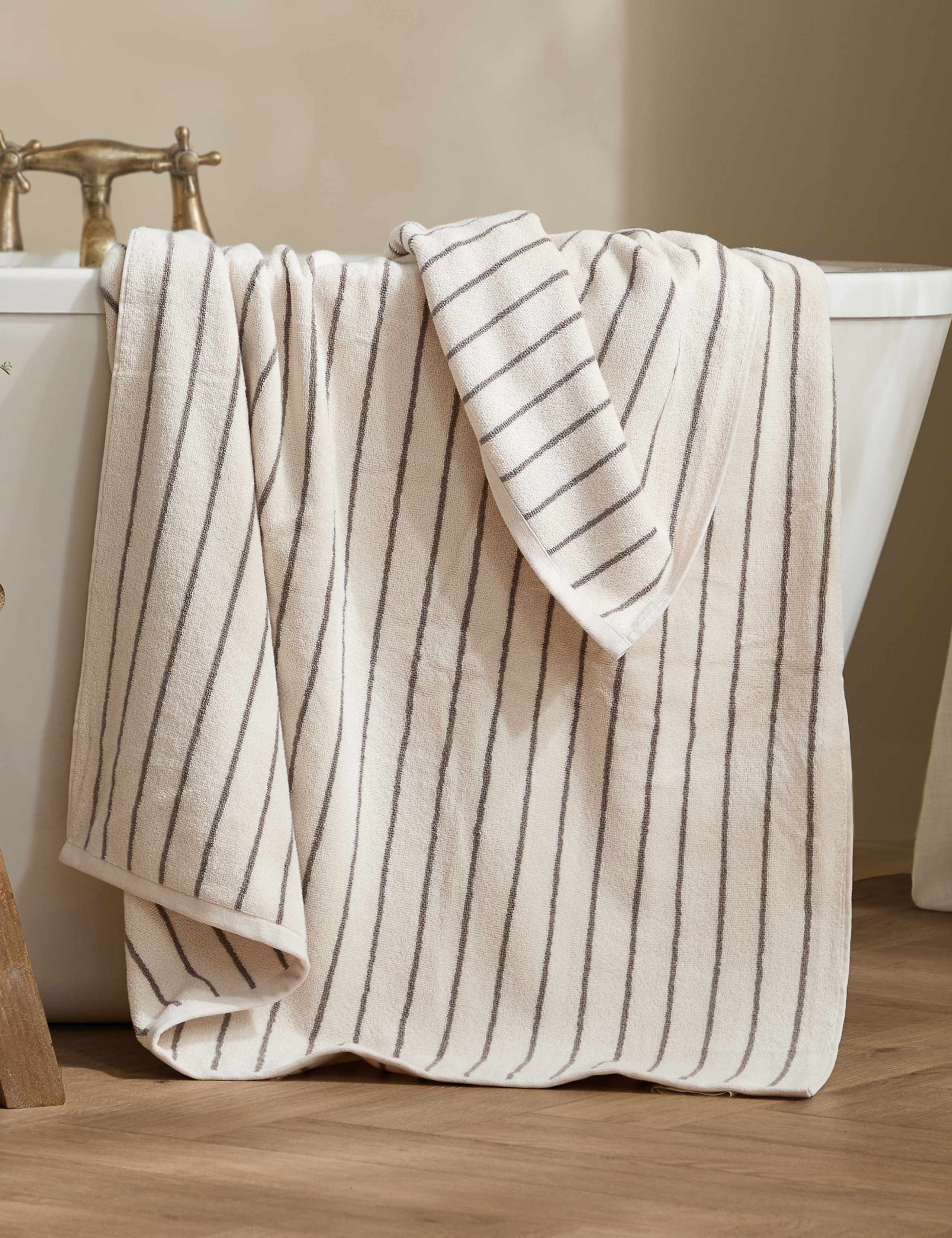 Pure Cotton Hebden Striped Bath Towel 4 of 6