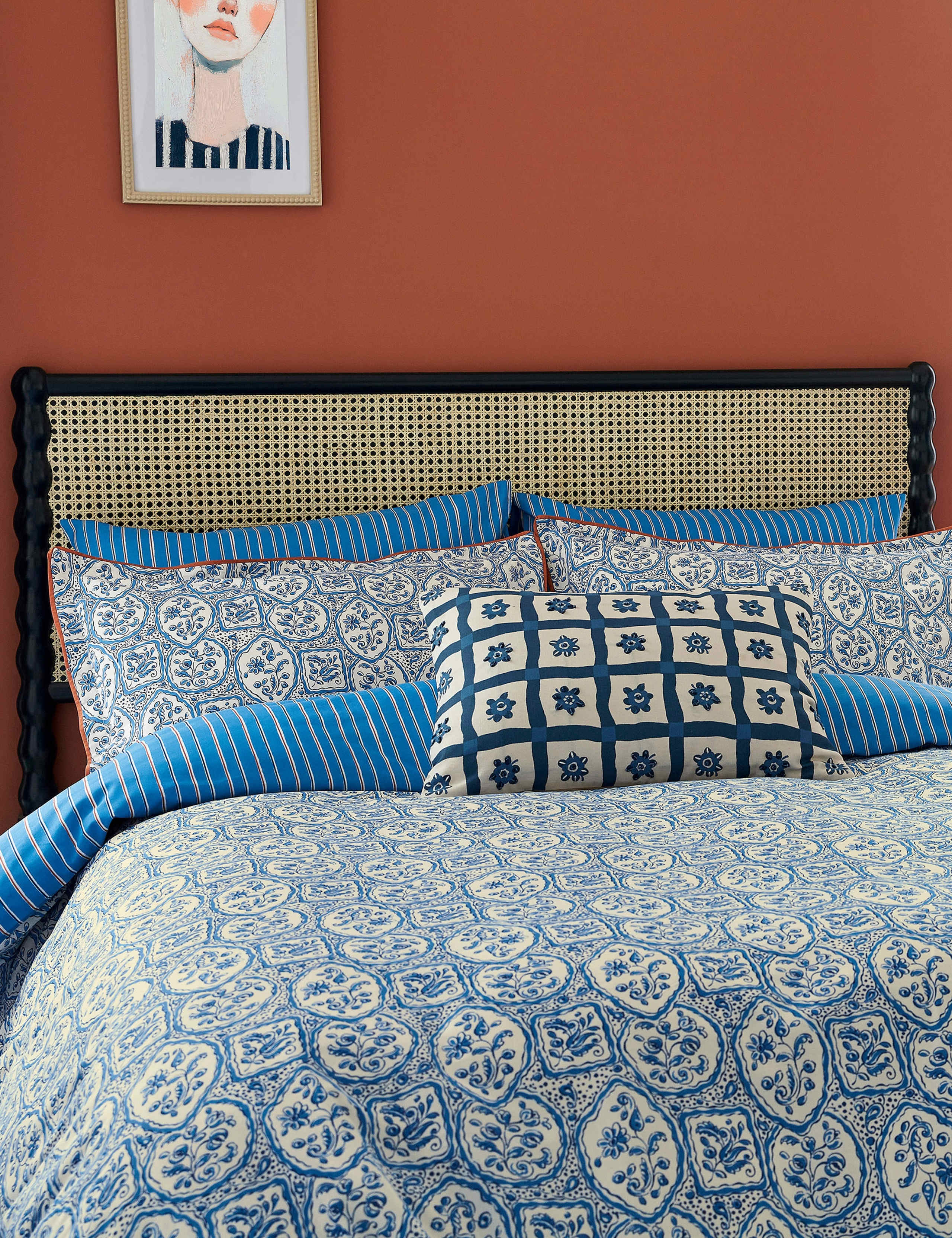 Pure Cotton Portrait Bedding Set 3 of 7