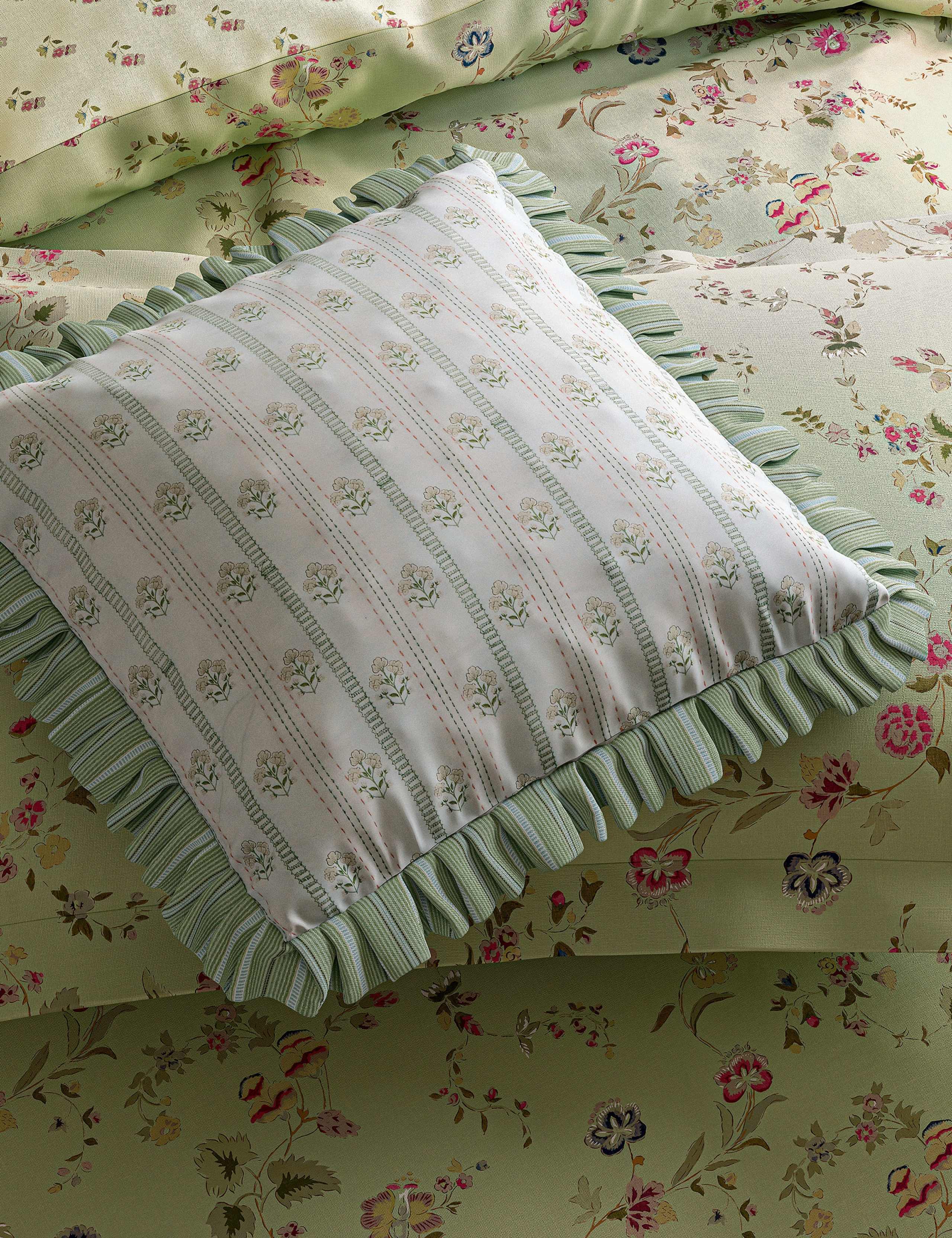 Pure Cotton Nectar Fields Bedding Set 5 of 7