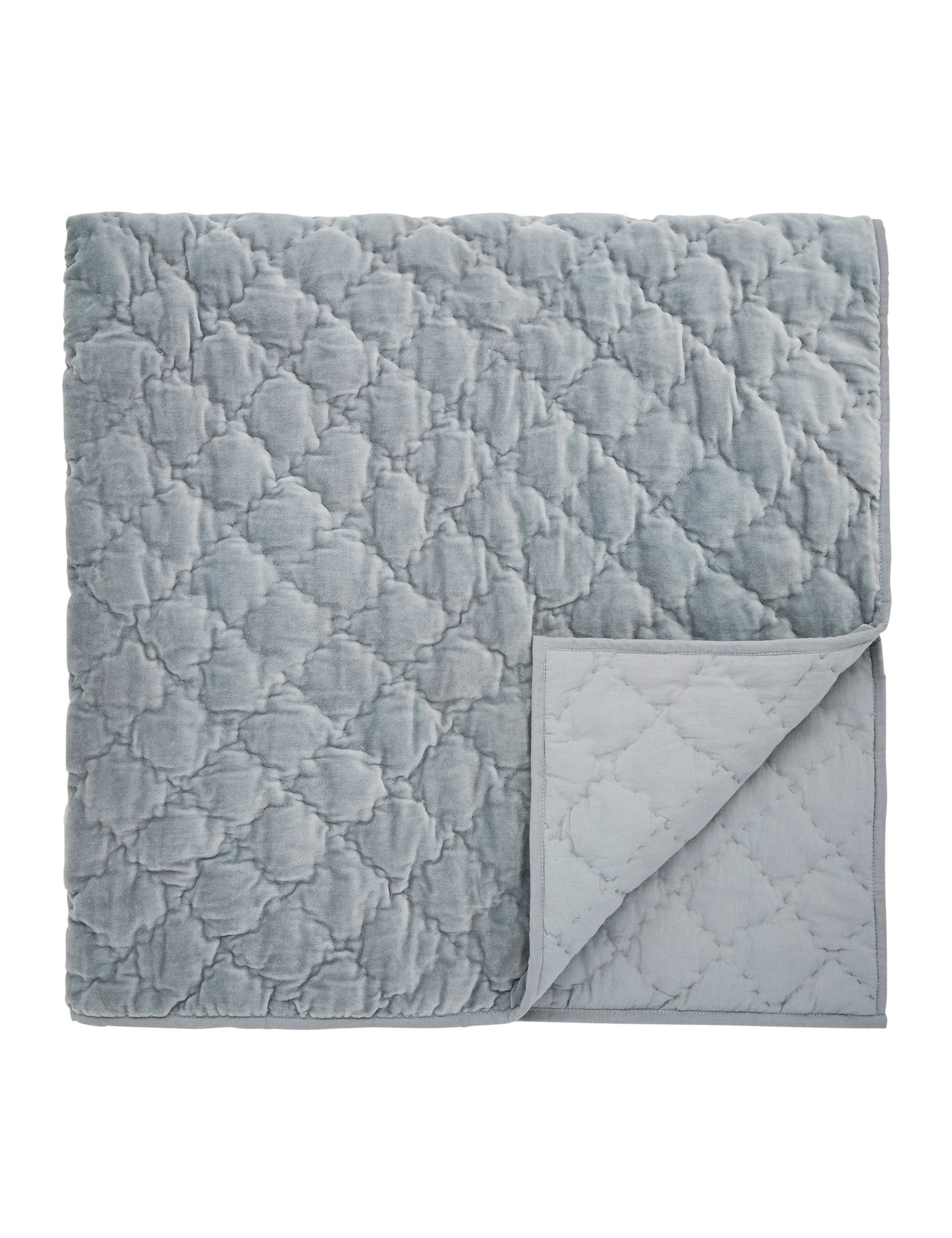 Pure Cotton Velvet Albany Quilted Throw 5 of 5