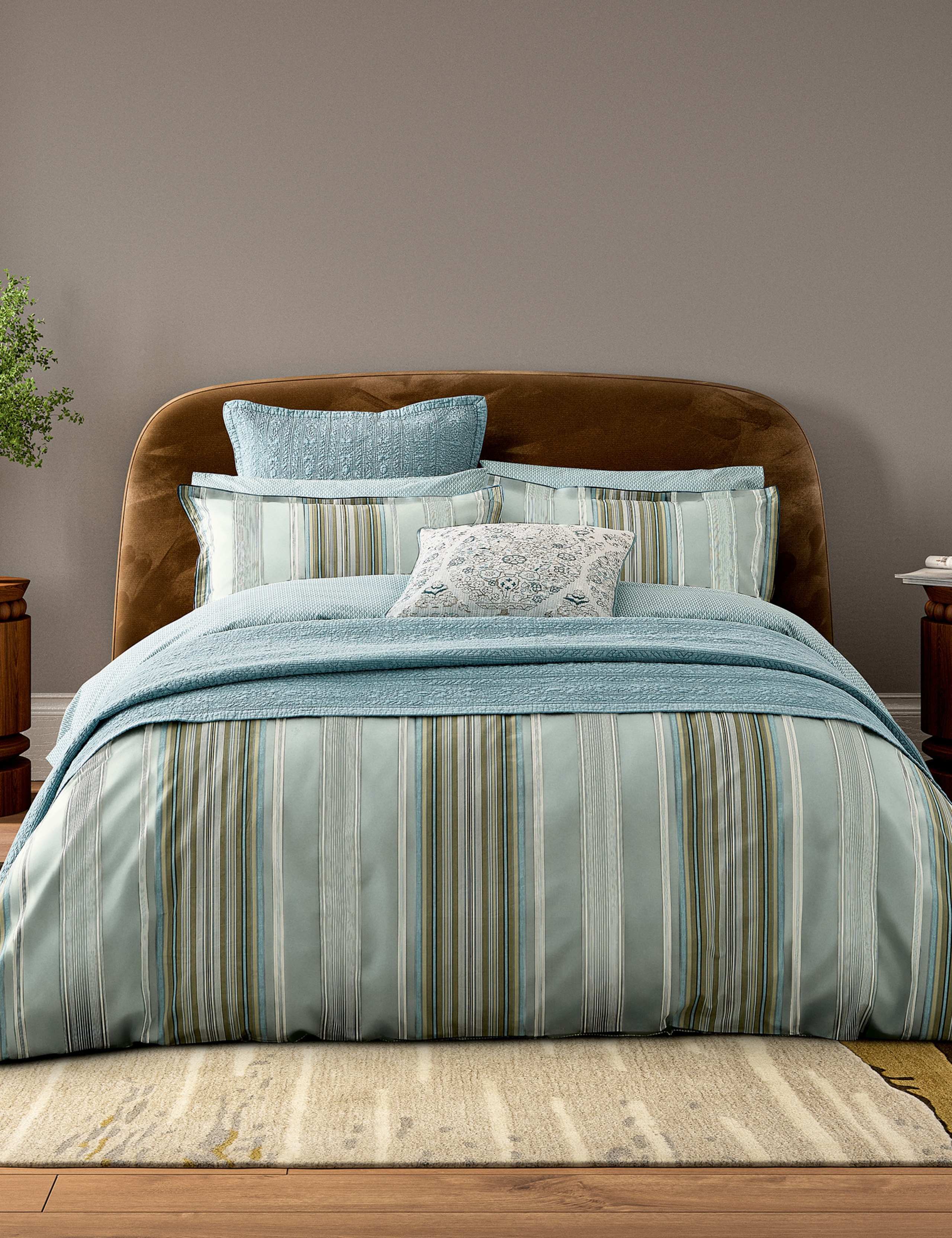 Pure Cotton Striped Bedding Set 1 of 4