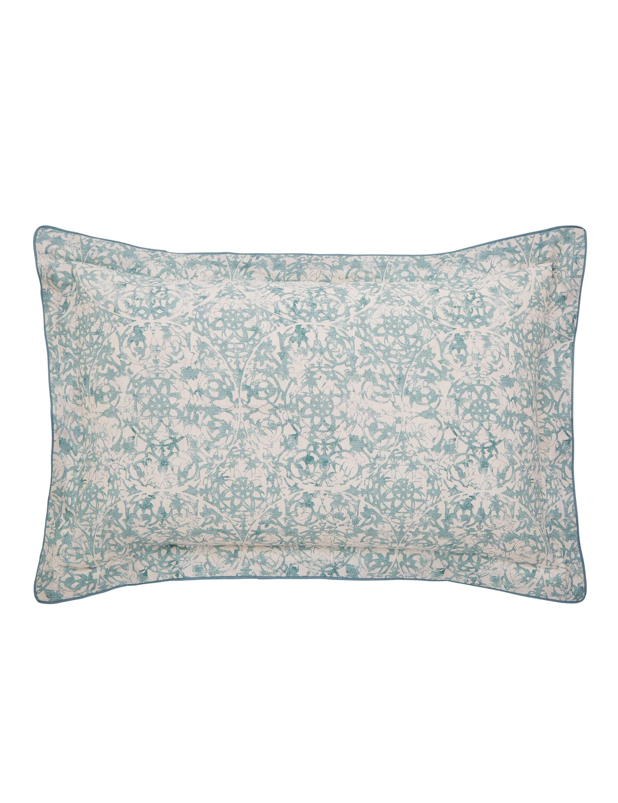 Pure Cotton Patterned Bedding Set 2 of 5