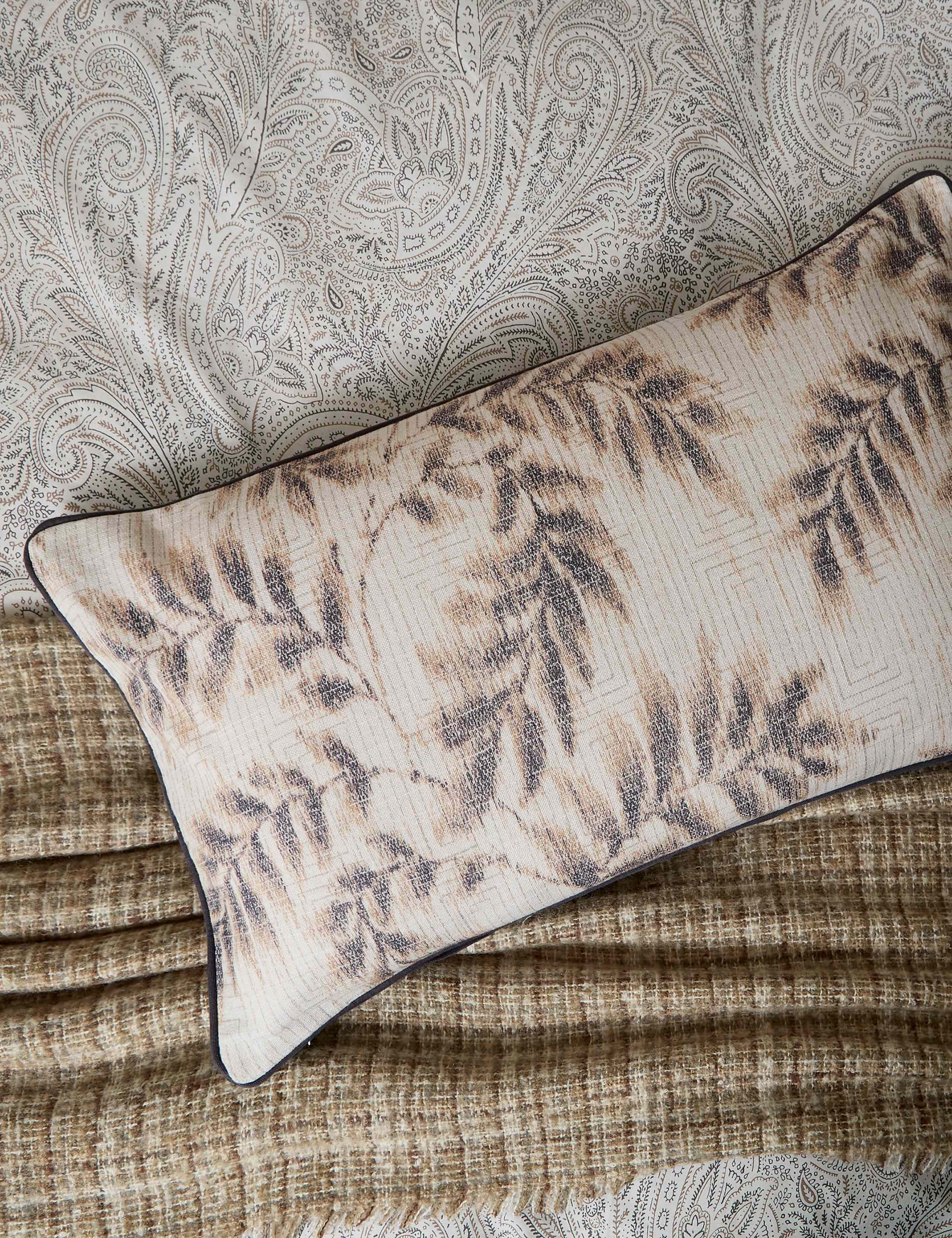 Pure Cotton Patterned Cushion 4 of 5