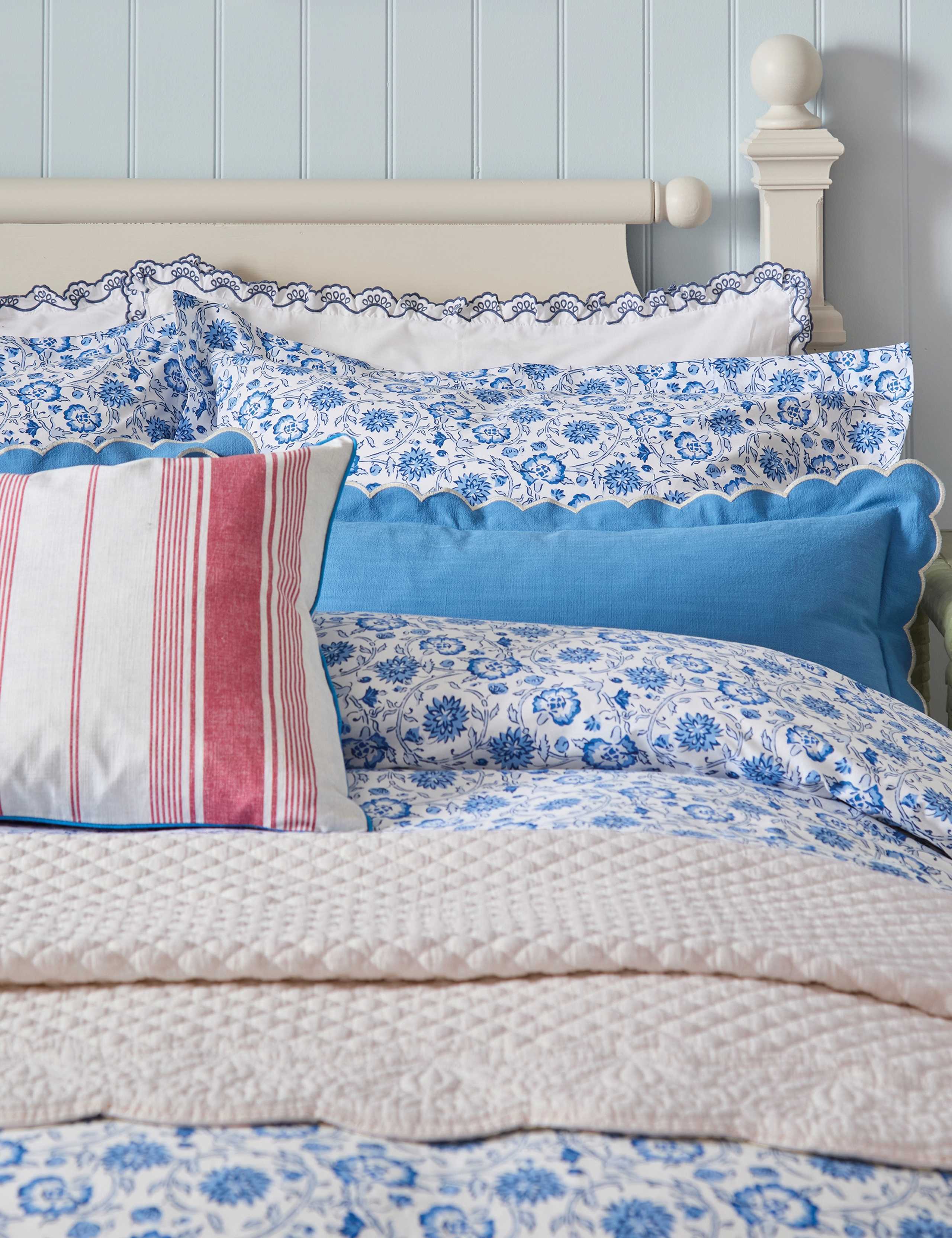Pure Cotton Twill Floral Bedding Set 3 of 6