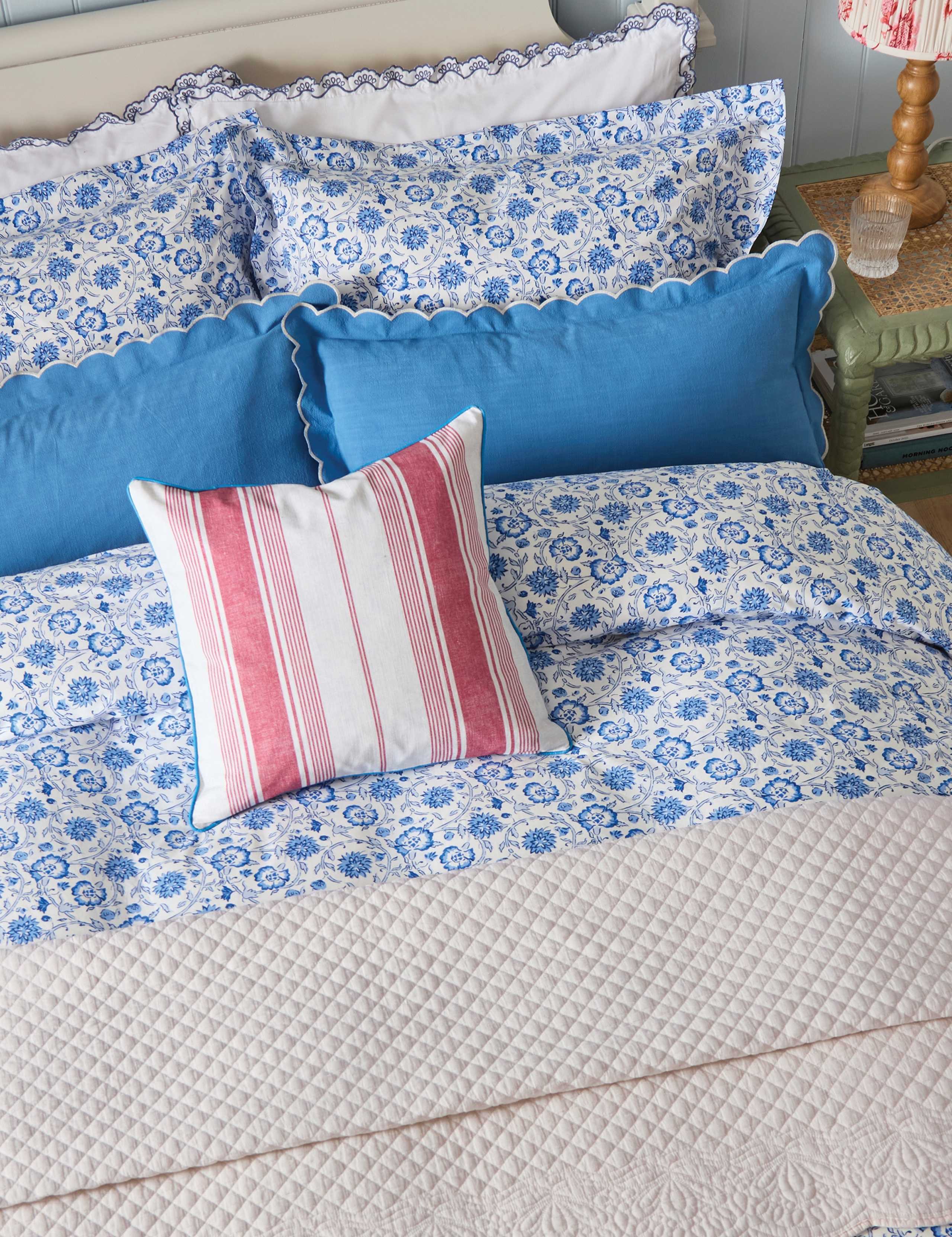 Pure Cotton Twill Floral Bedding Set 4 of 6