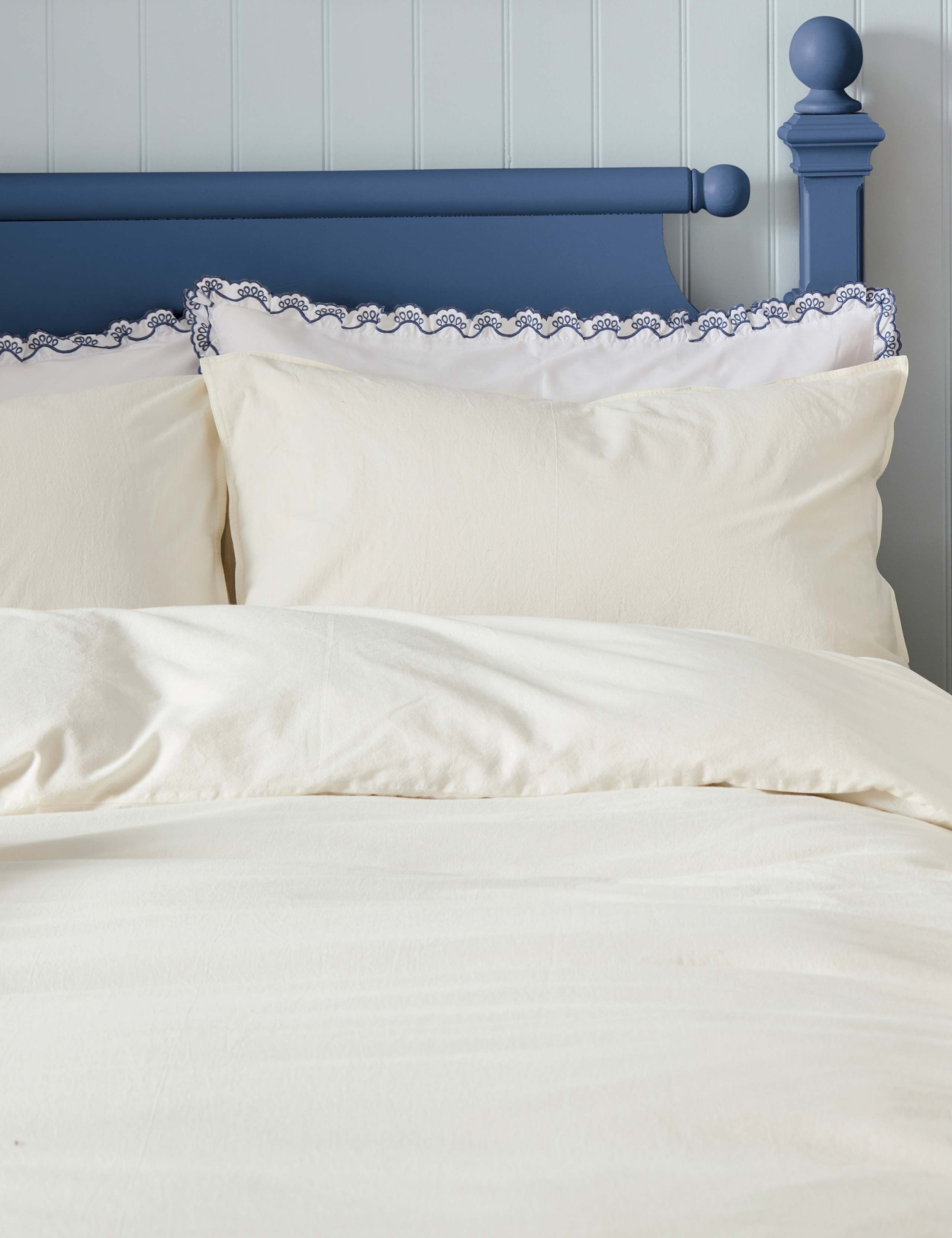 Pure Cotton Country House Bedding Set 7 of 7