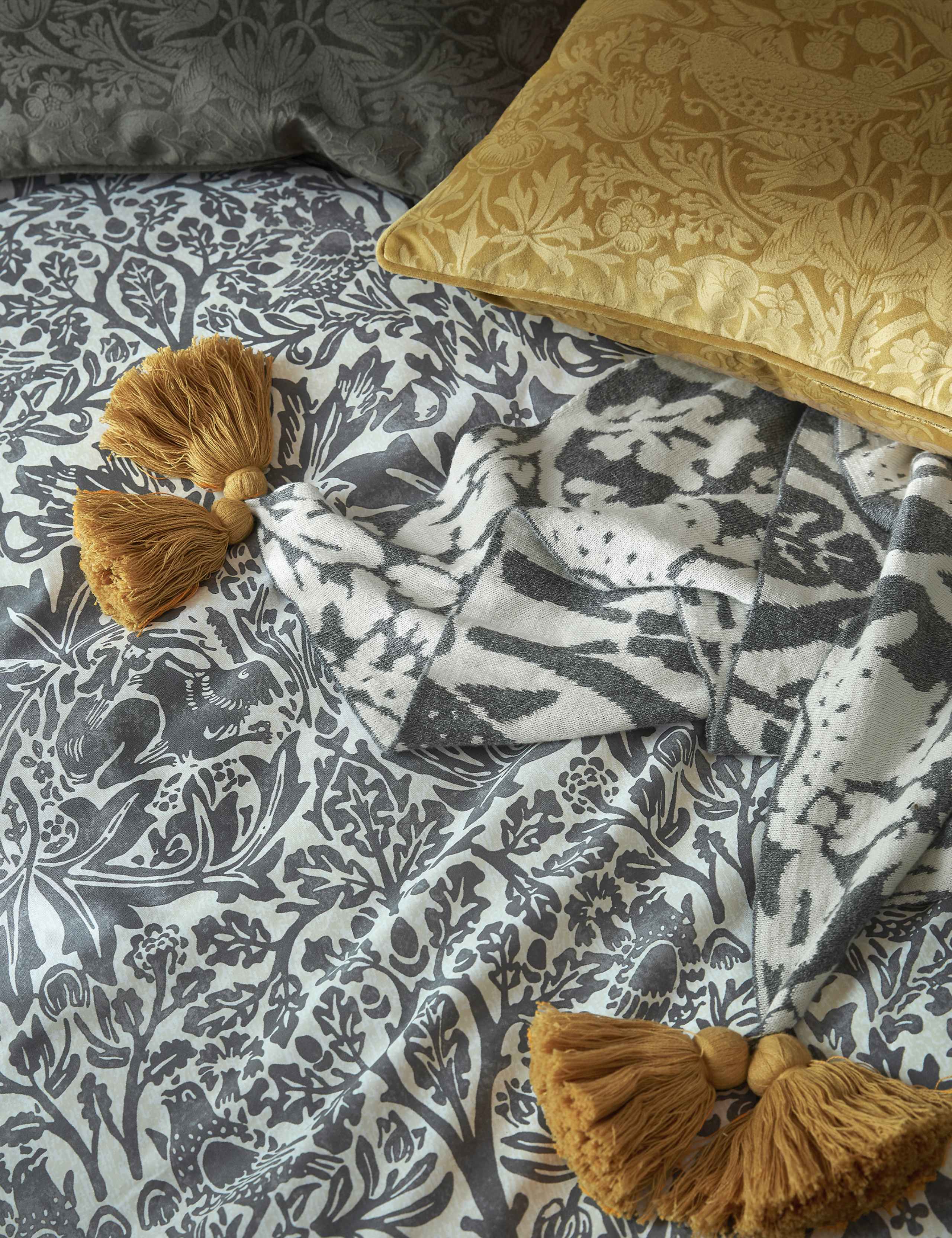 Pure Cotton Brother Rabbit Throw 2 of 4