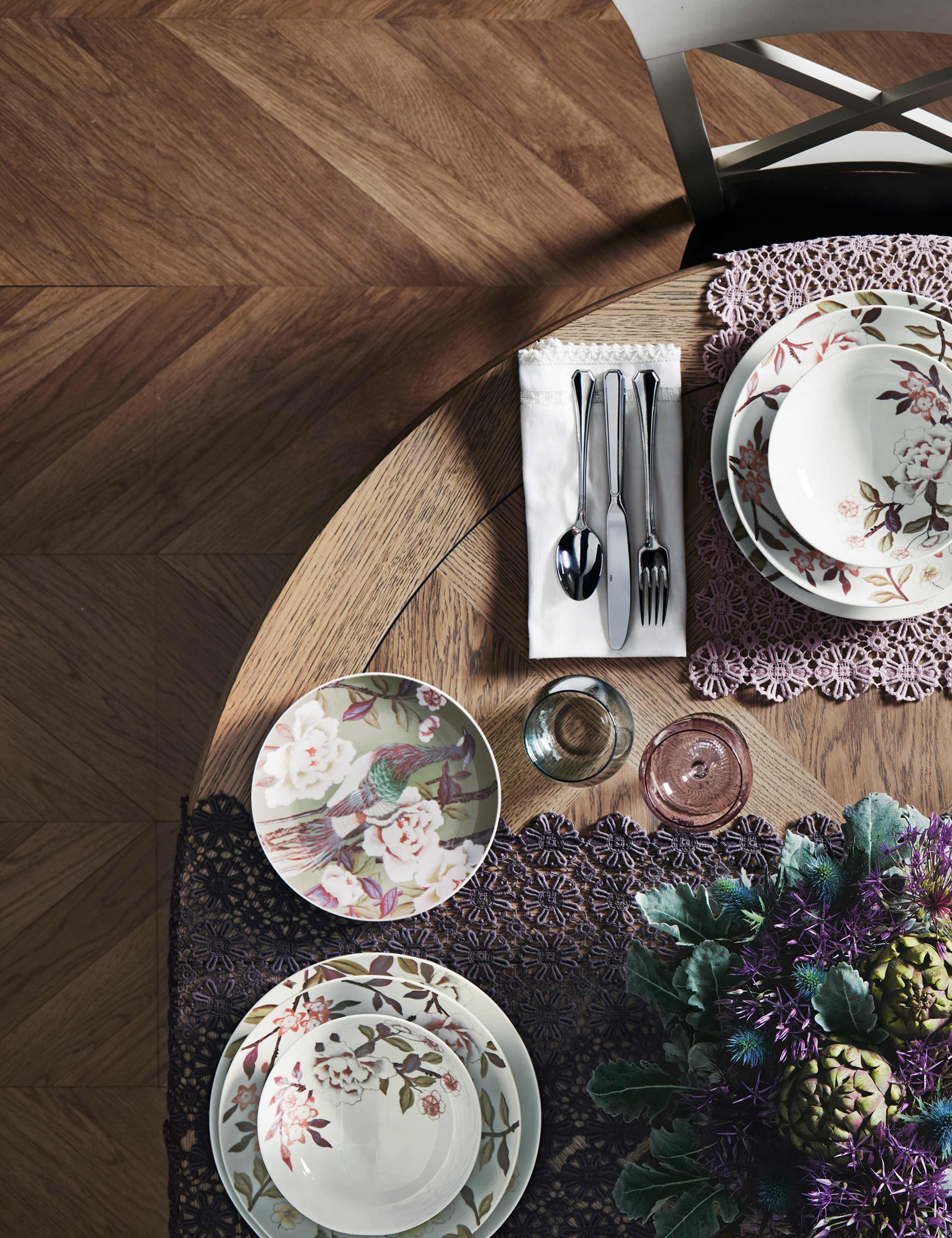 Greenwich Extending Dining Table 9 of 10