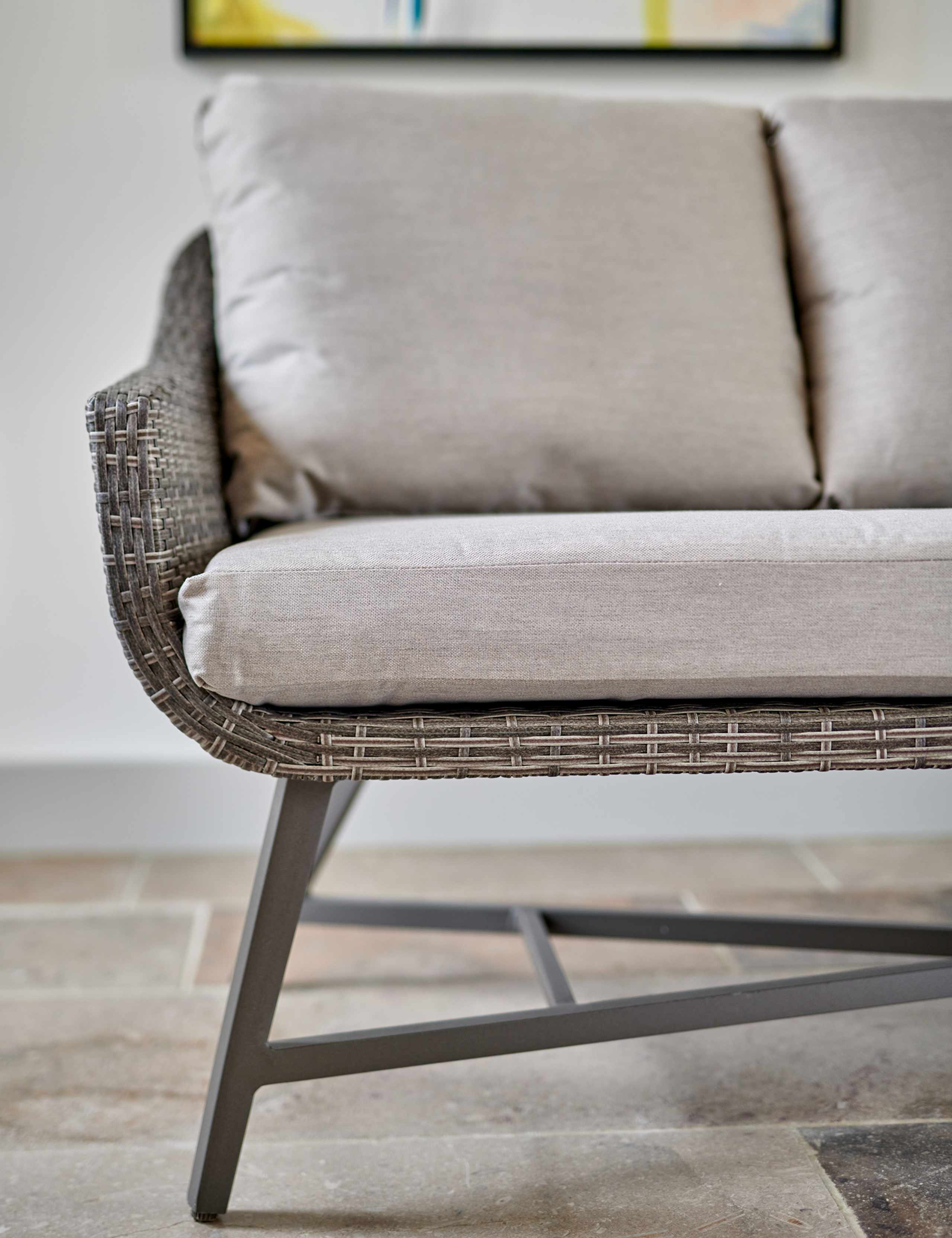 LaMode 2 Seater Outdoor Sofa 4 of 4