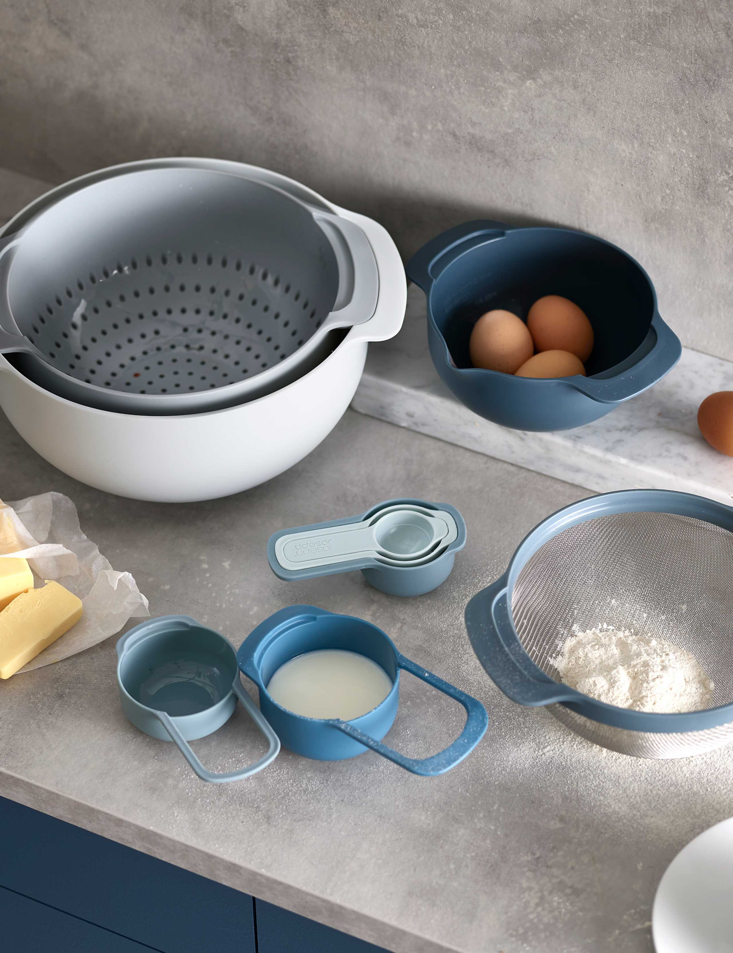 9pc Nesting Mixing Bowl Set 4 of 6