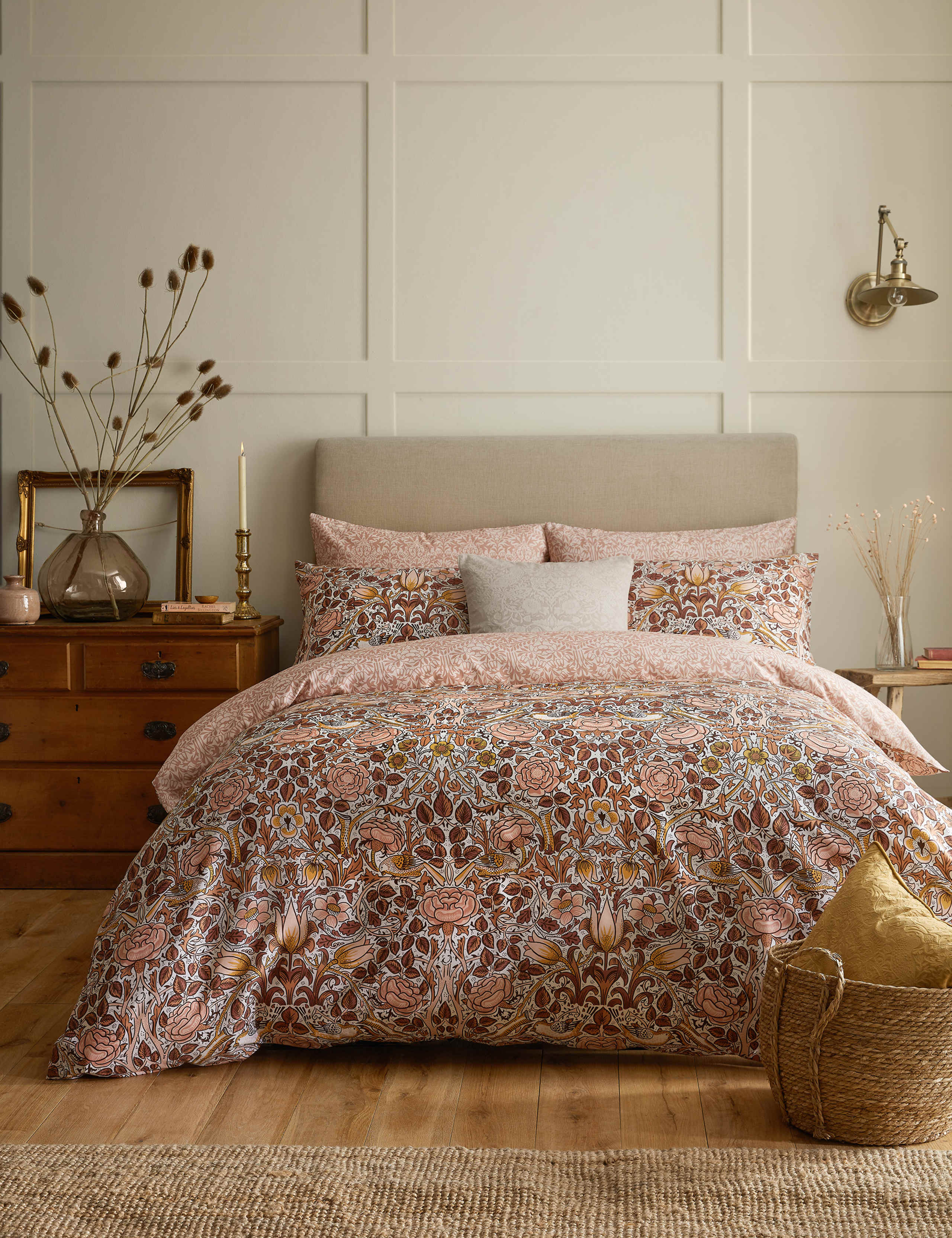 Pure Cotton Sateen Rose Bedding Set 1 of 8