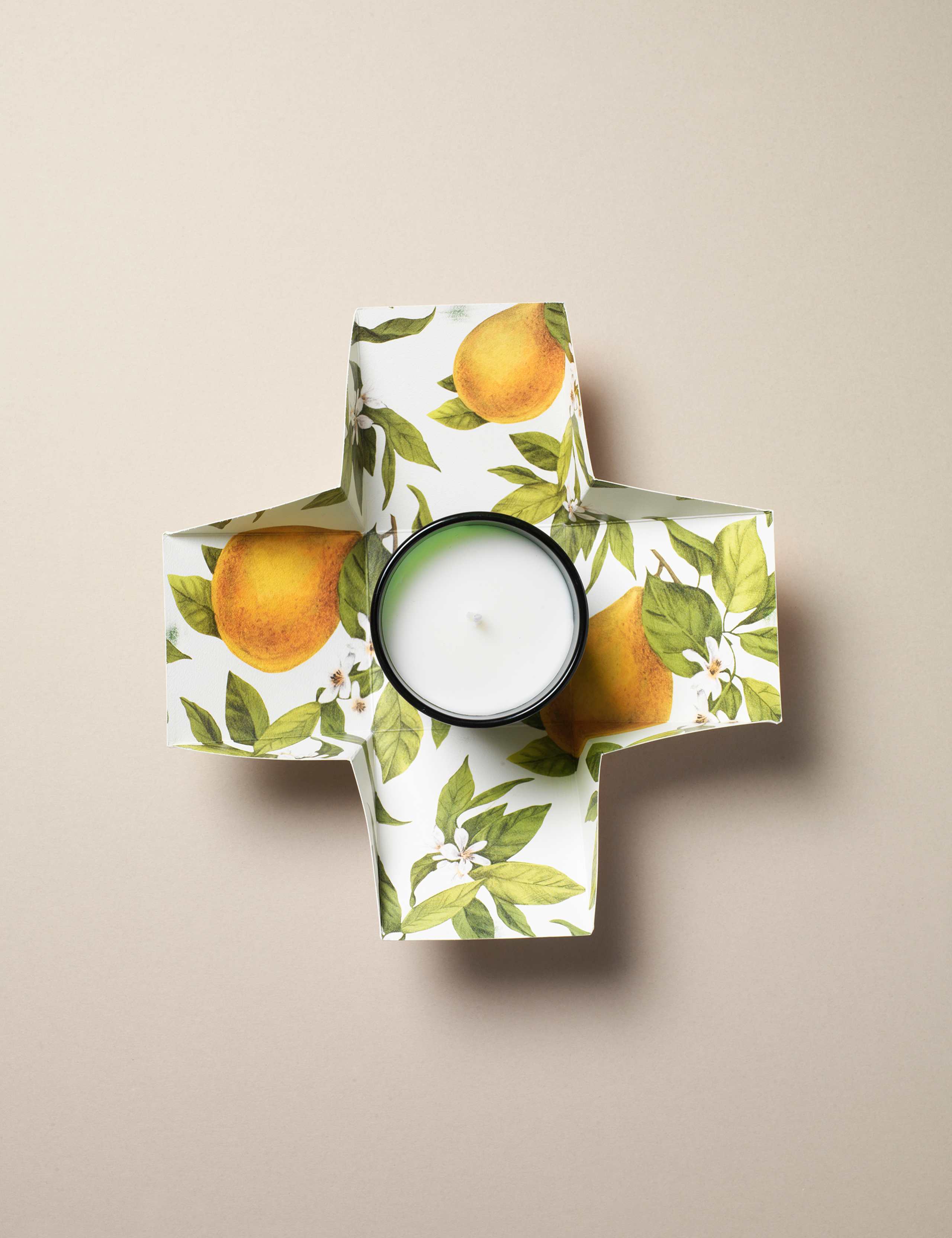 Iris Scented Candle 3 of 6