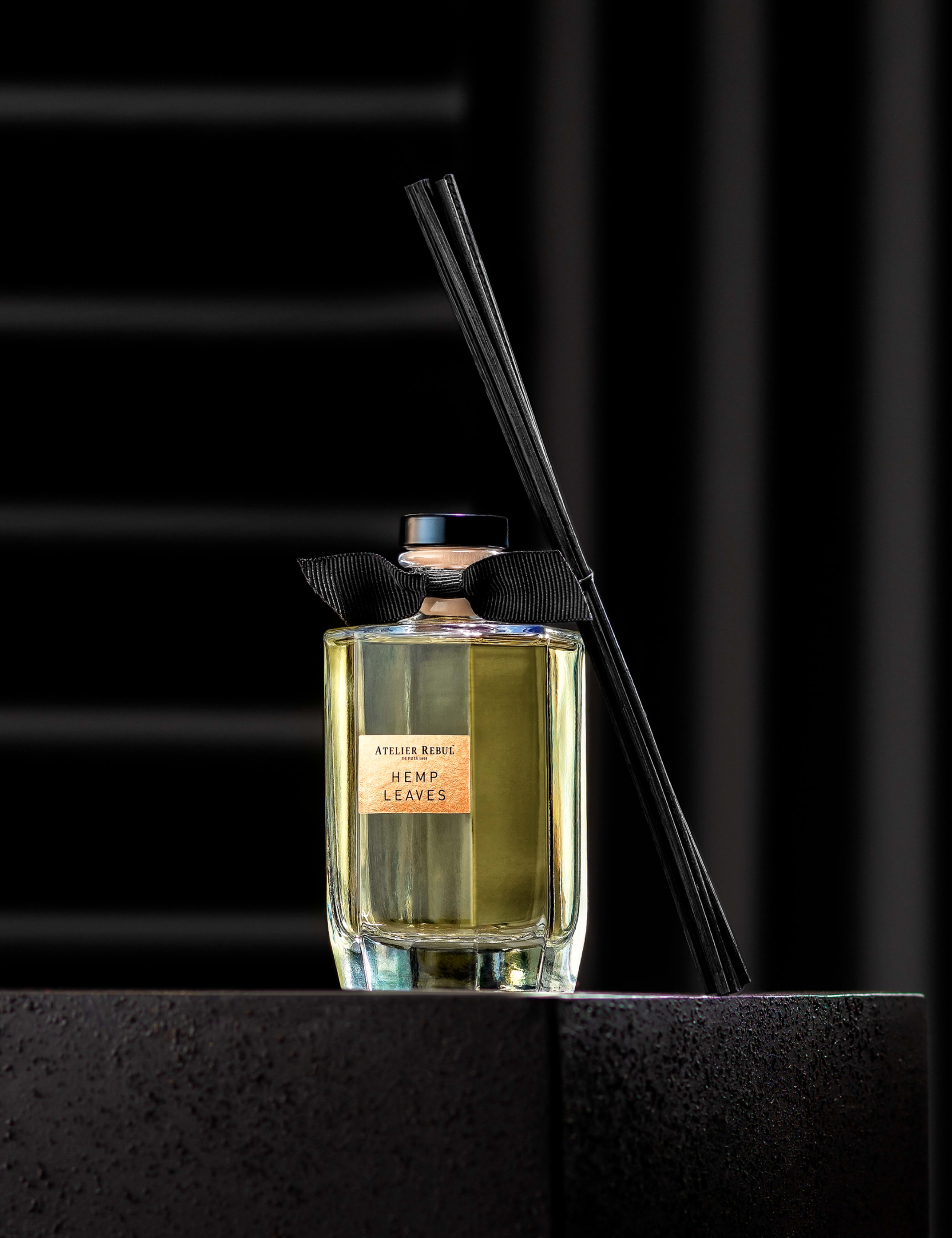 Hemp Leaves Reed Diffuser 200ml 3 of 5